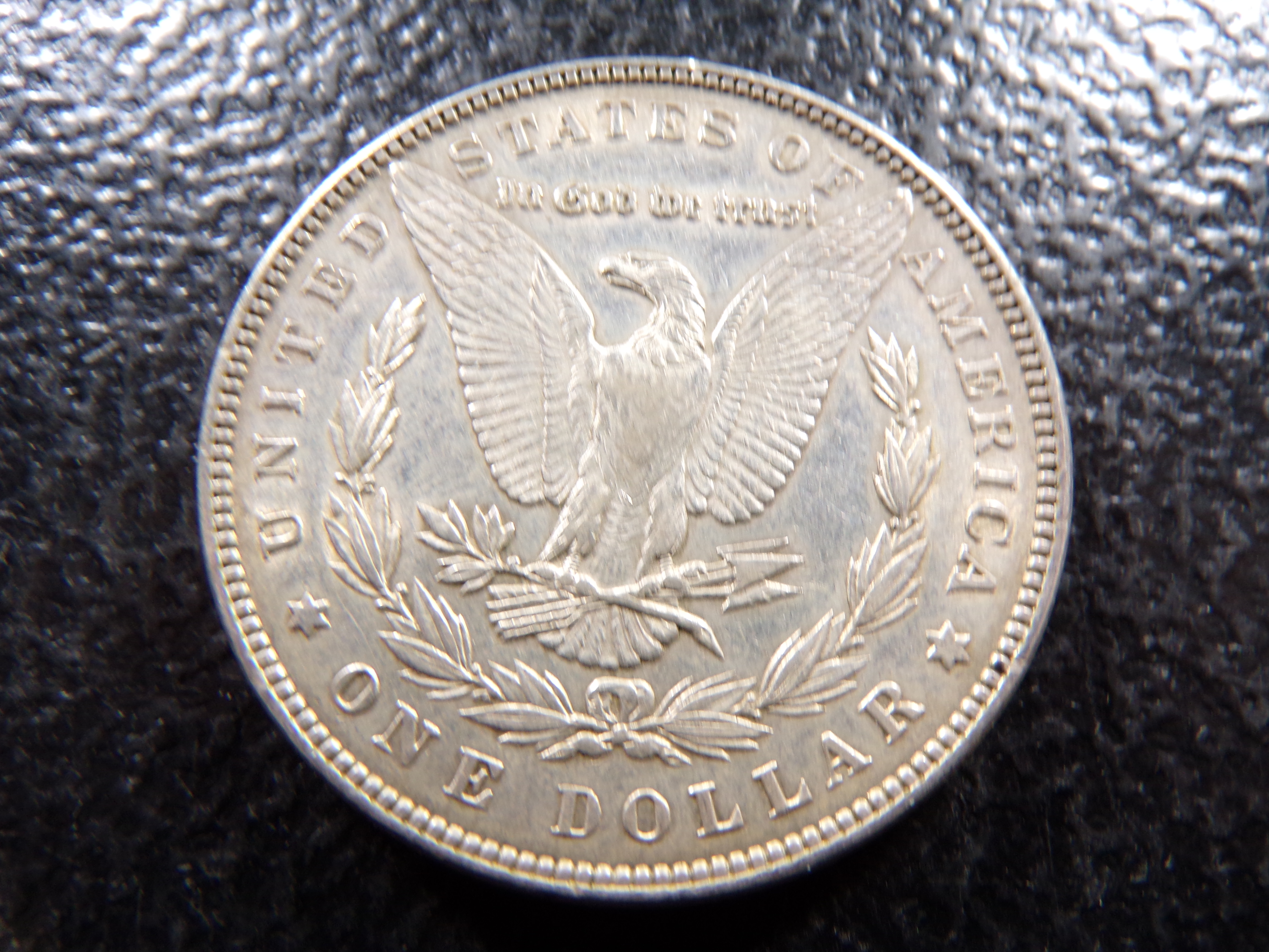 1886 MORGAN SILVER DOLLAR