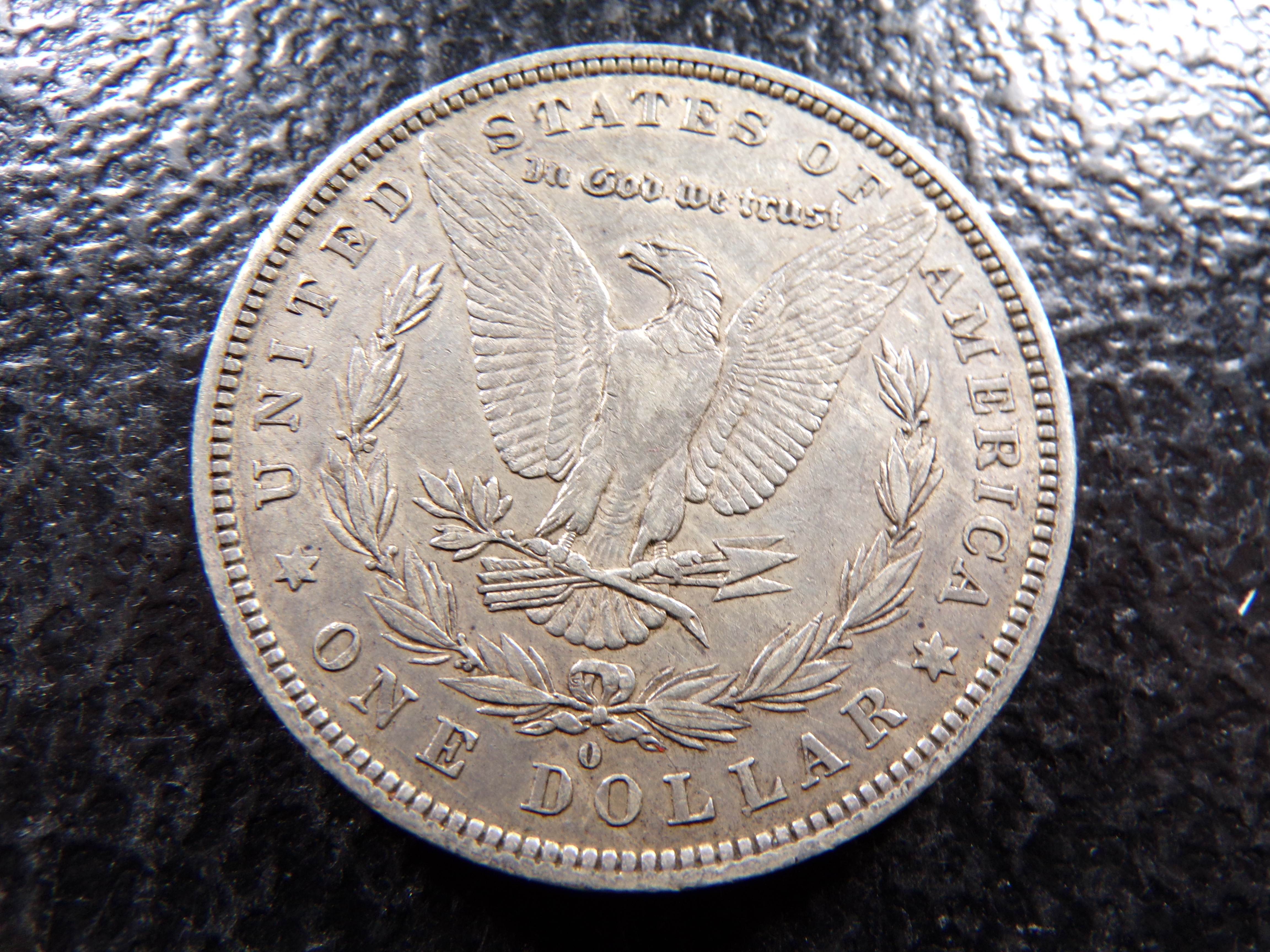 1882-O MORGAN SILVER DOLLAR