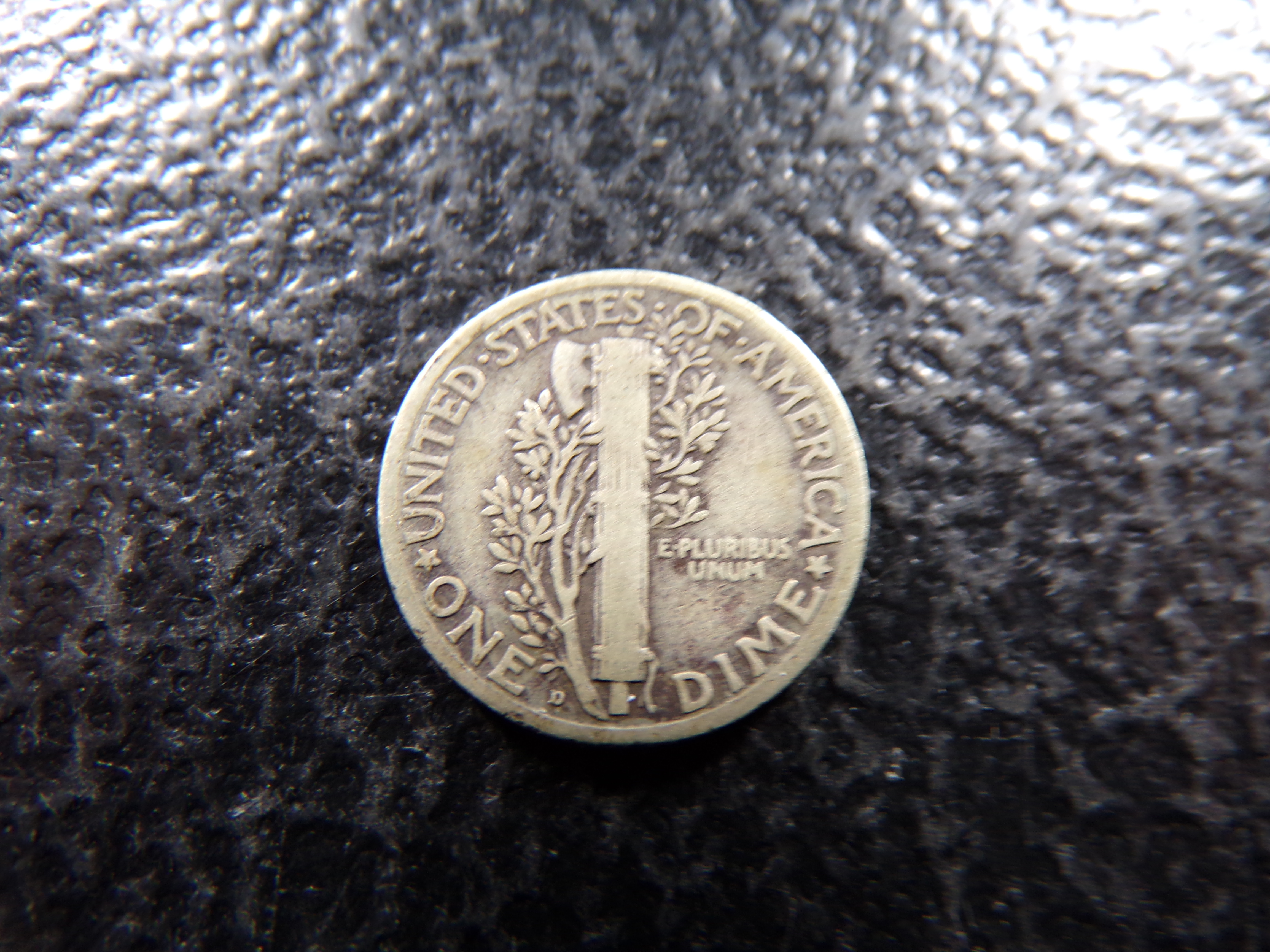 1926-D MERCURY SILVER DIME