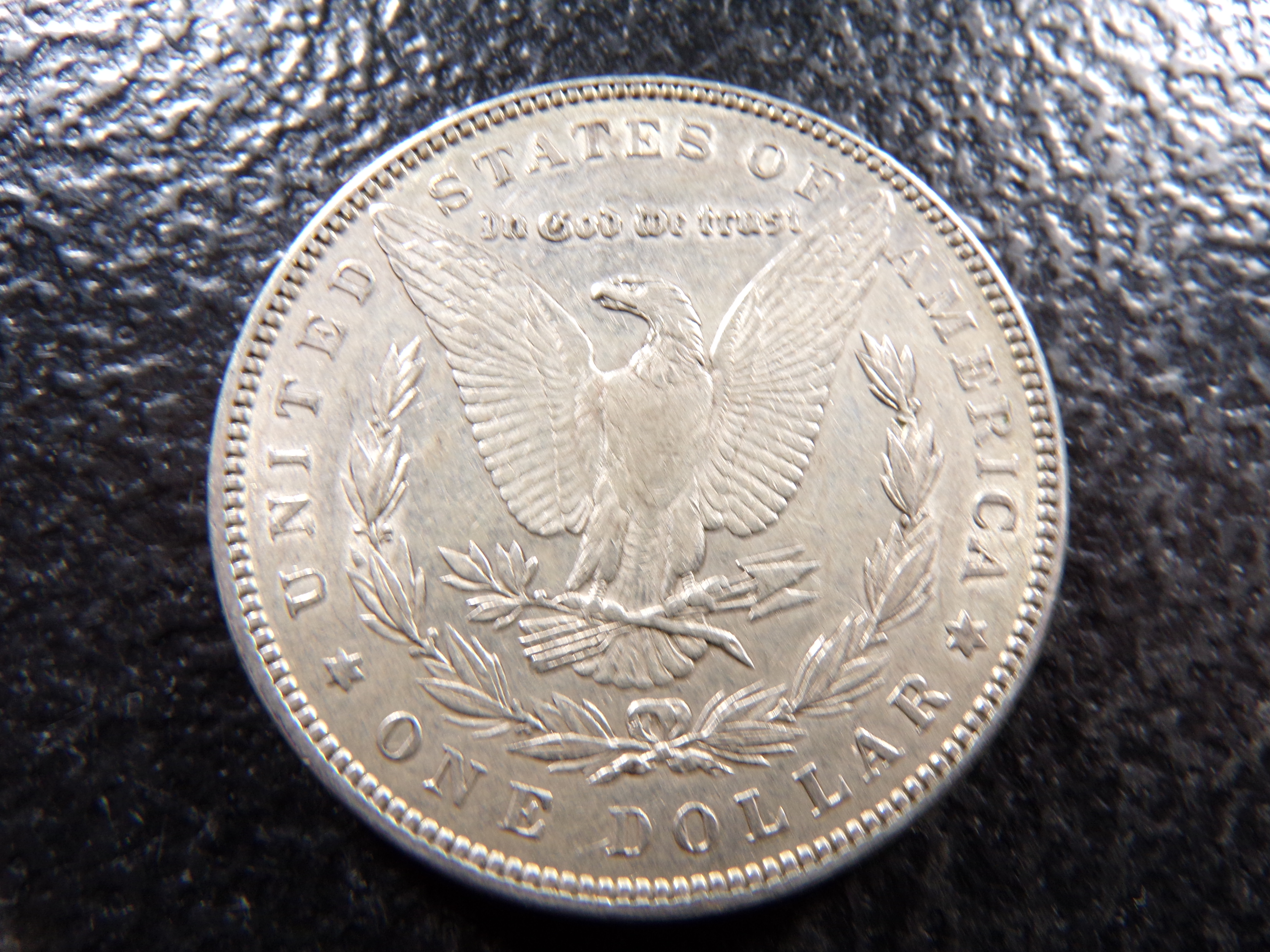1886 MORGAN SILVER DOLLAR