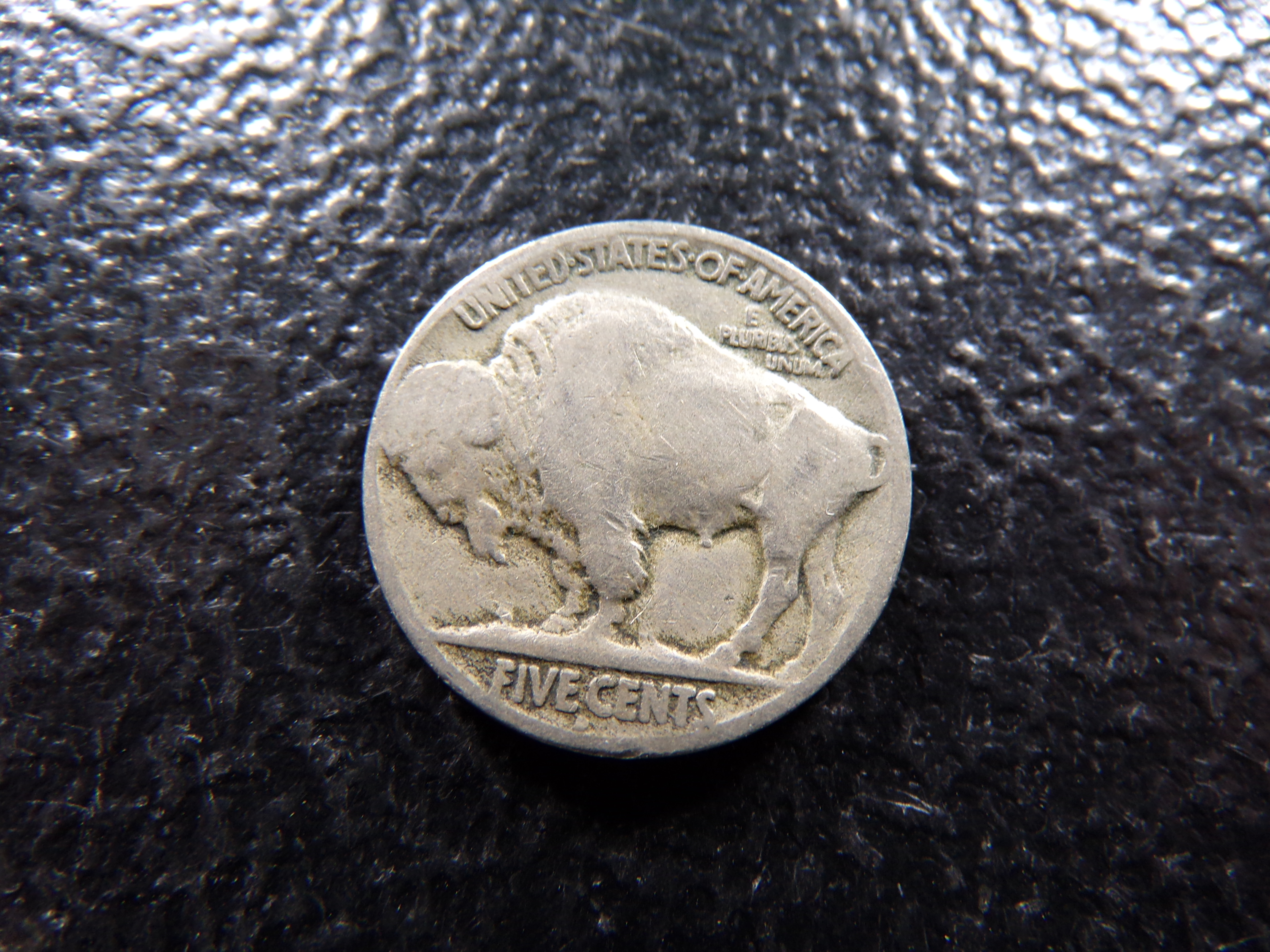 1915-D INDIAN HEAD BUFFALO NICKEL