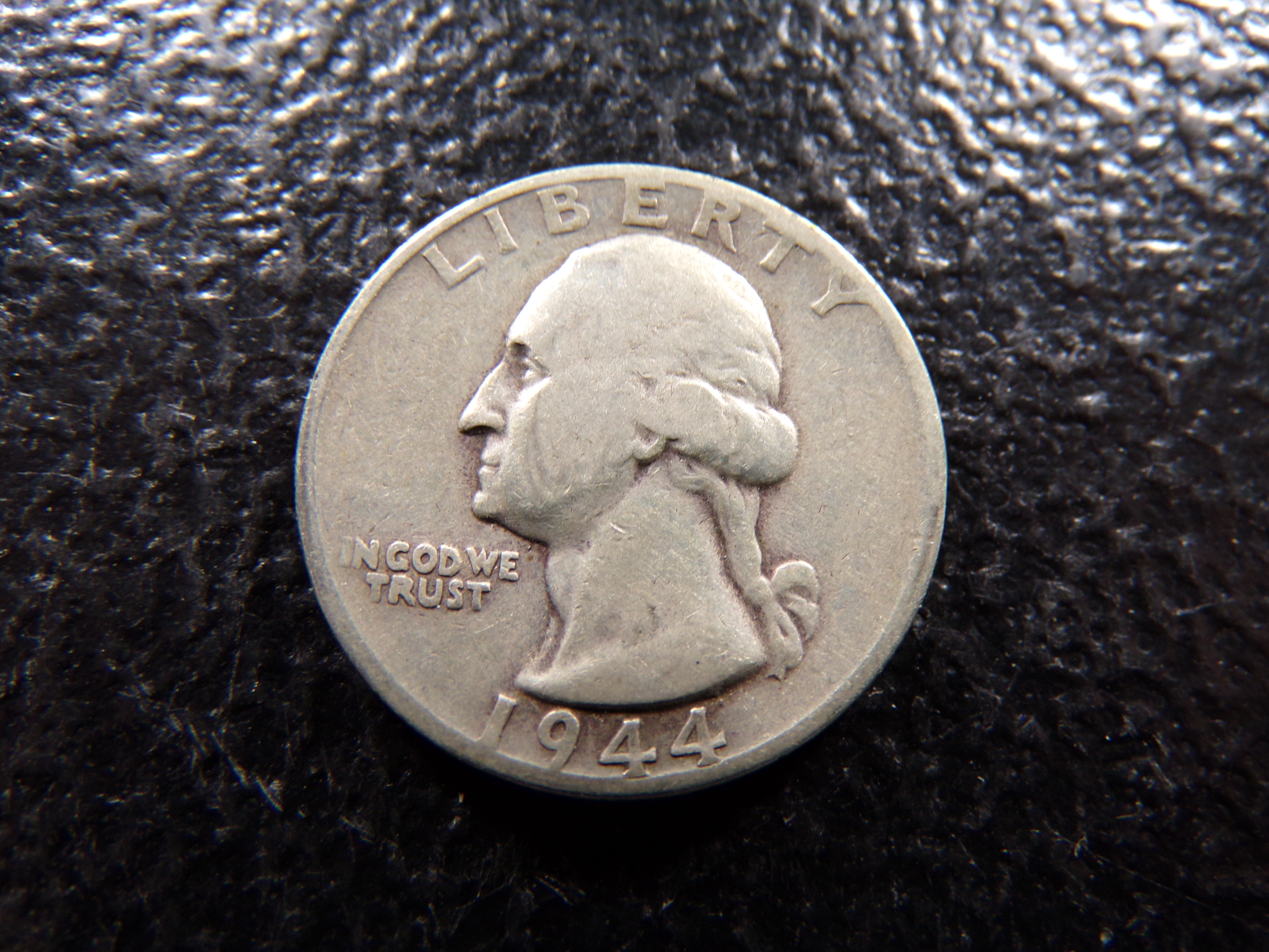 1944-S WASHINGTON SILVER QUARTER