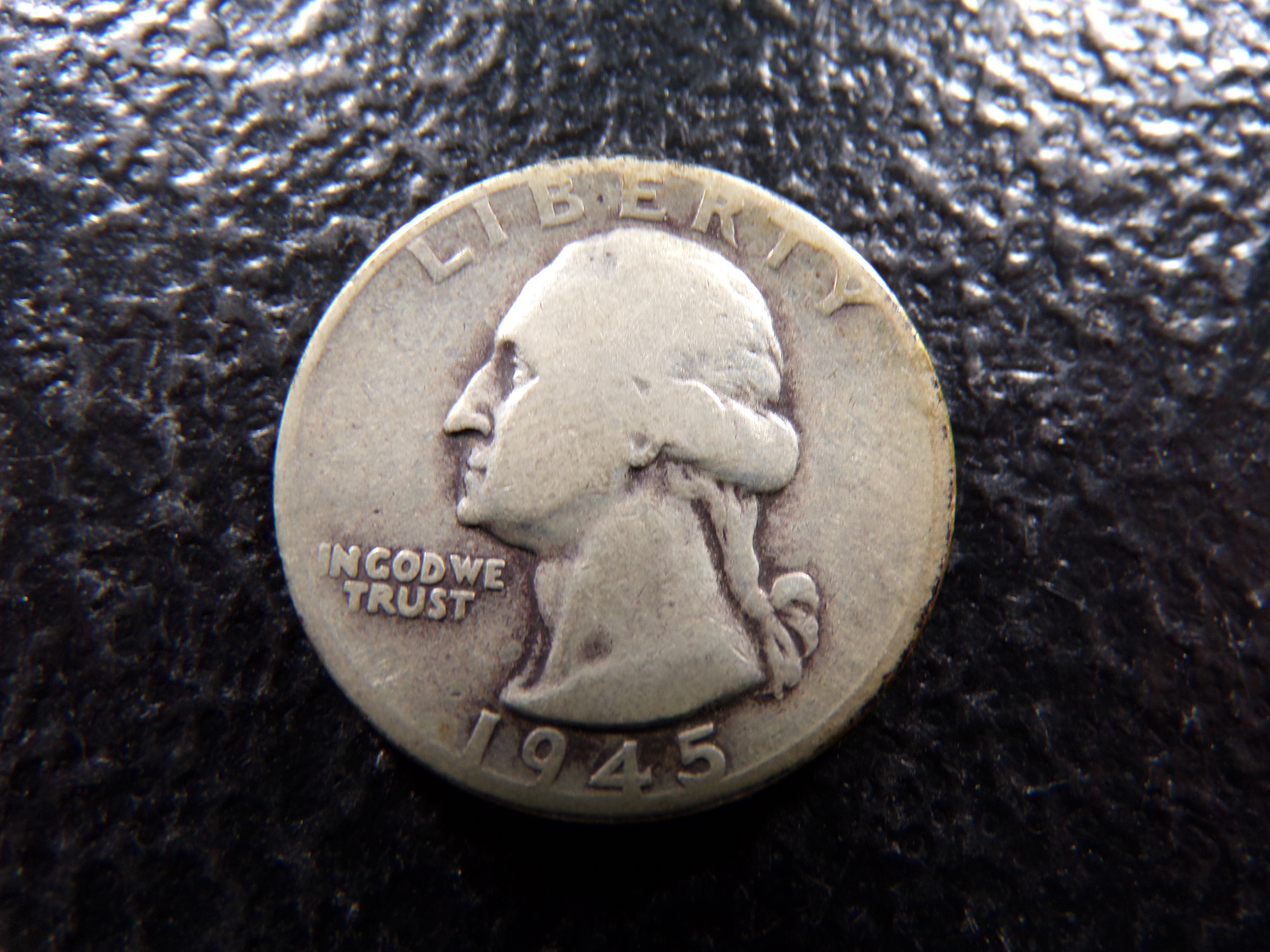 1945-D WASHINGTON SILVER QUARTER