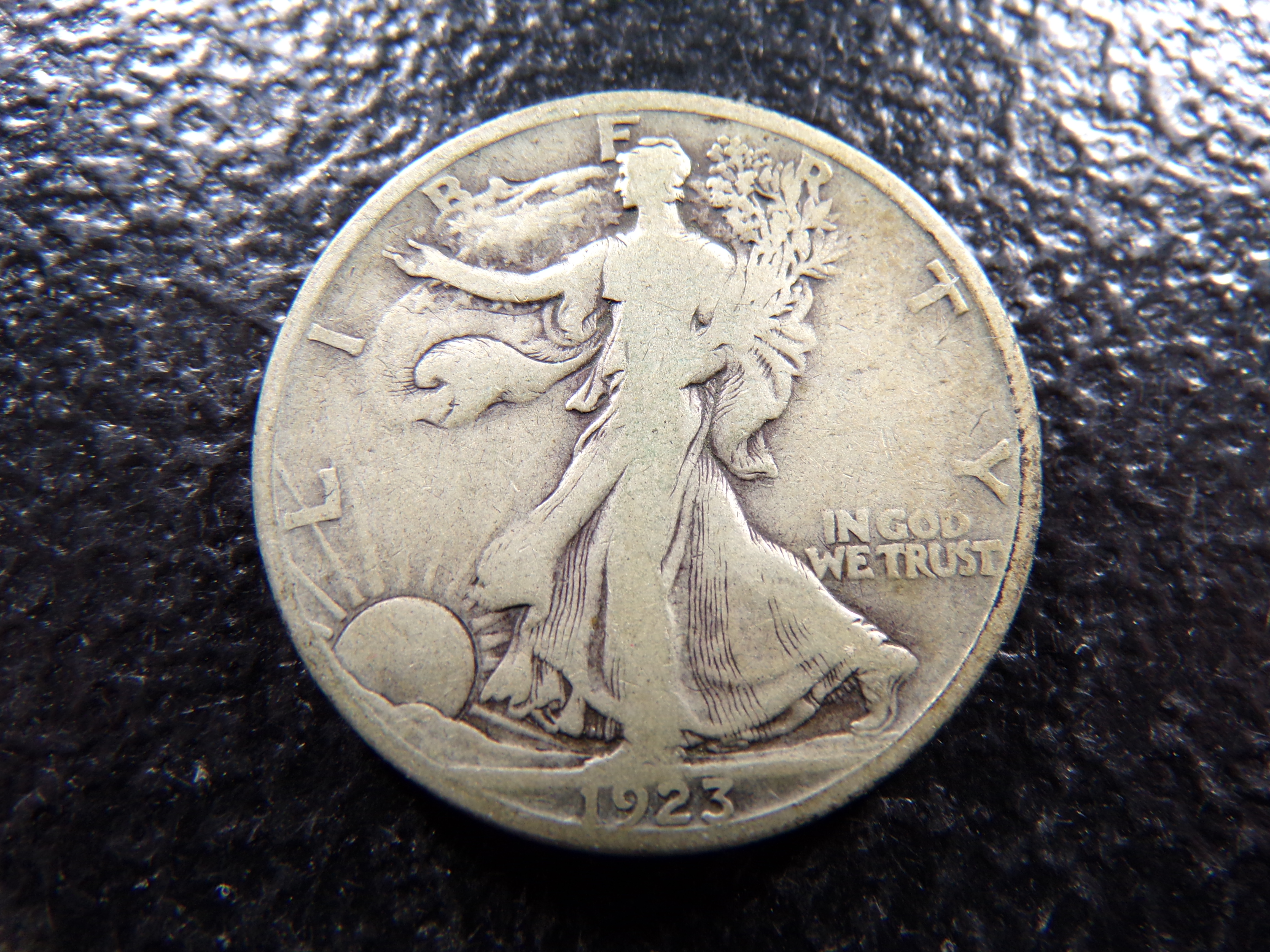 1923-S WALKING LIBERTY SILVER HALF DOLLAR