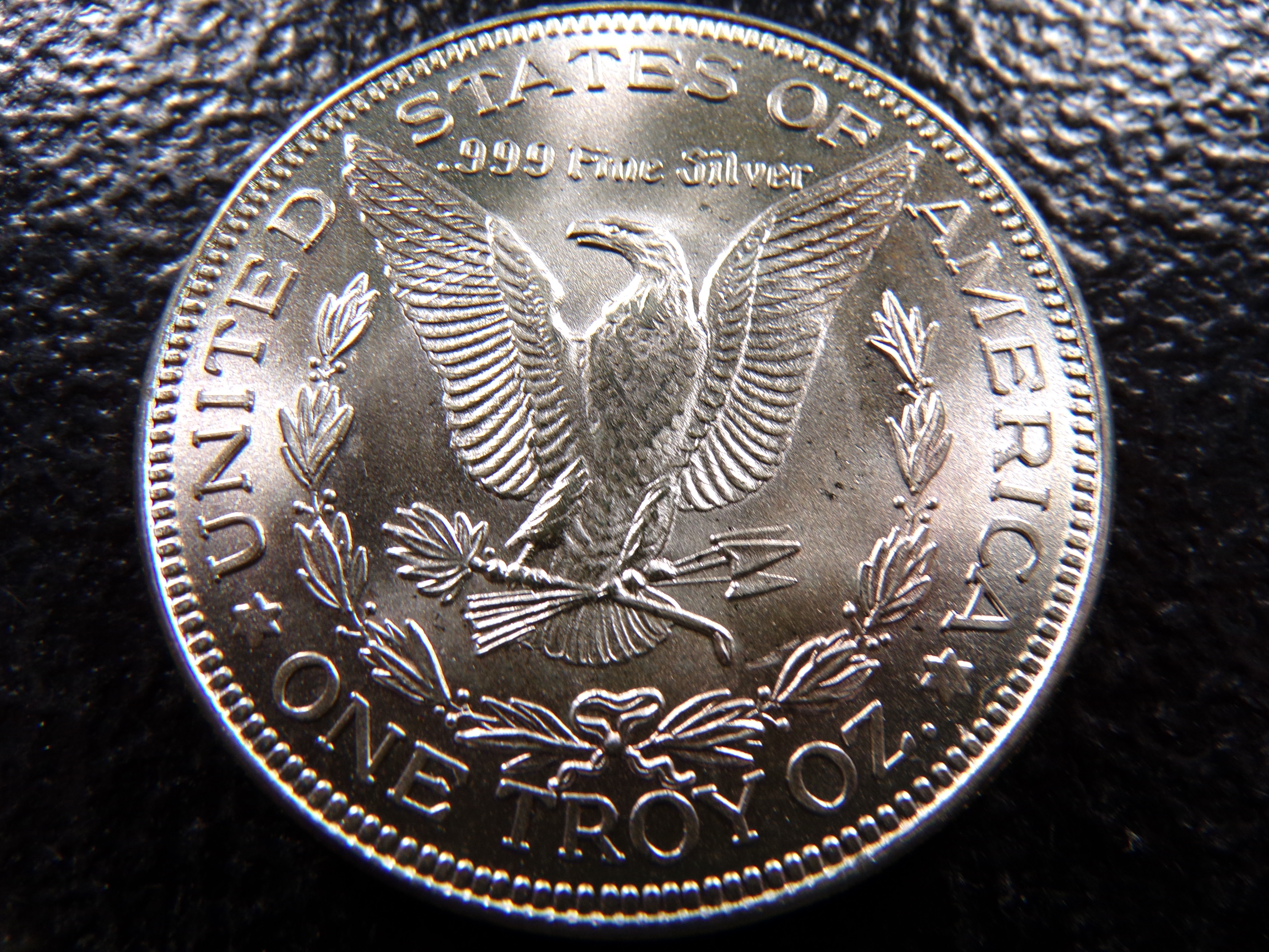 SILVER COLLECTIBLE 1 OUNCE .999 FINE SILVER