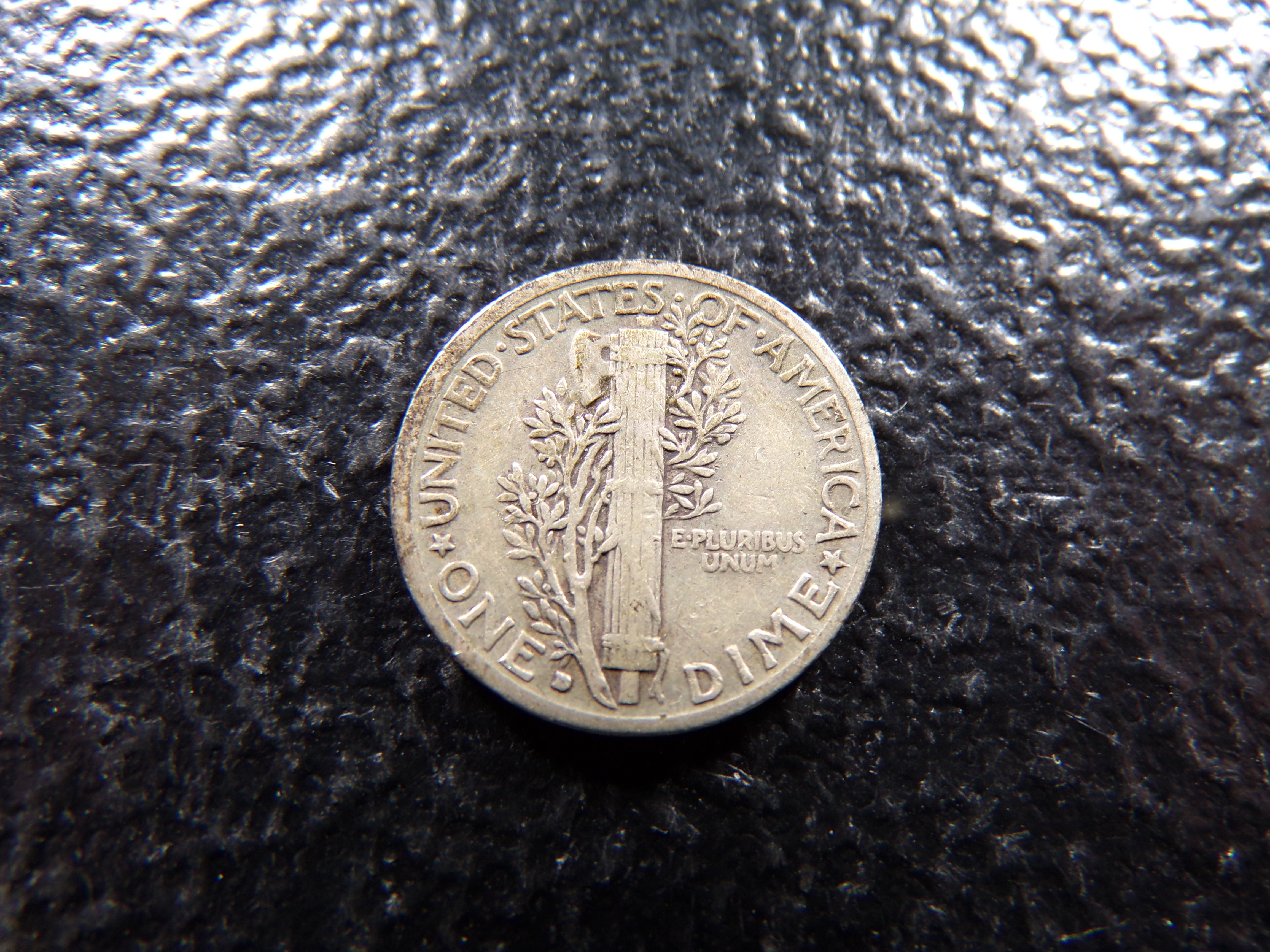 1931-D MERCURY SILVER DIME