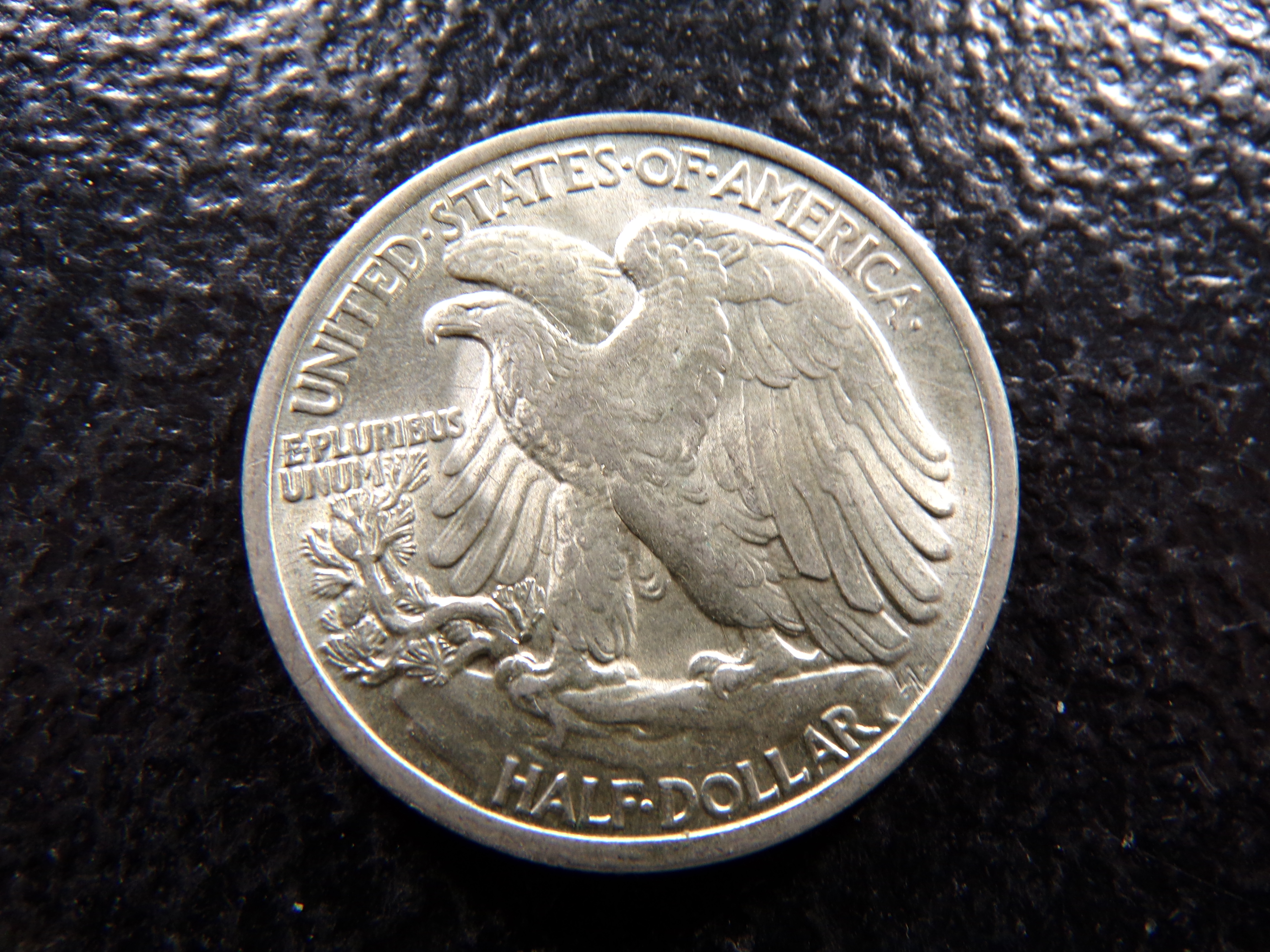 1935 HIGH GRADE WALKING LIBERTY SILVER HALF DOLLAR