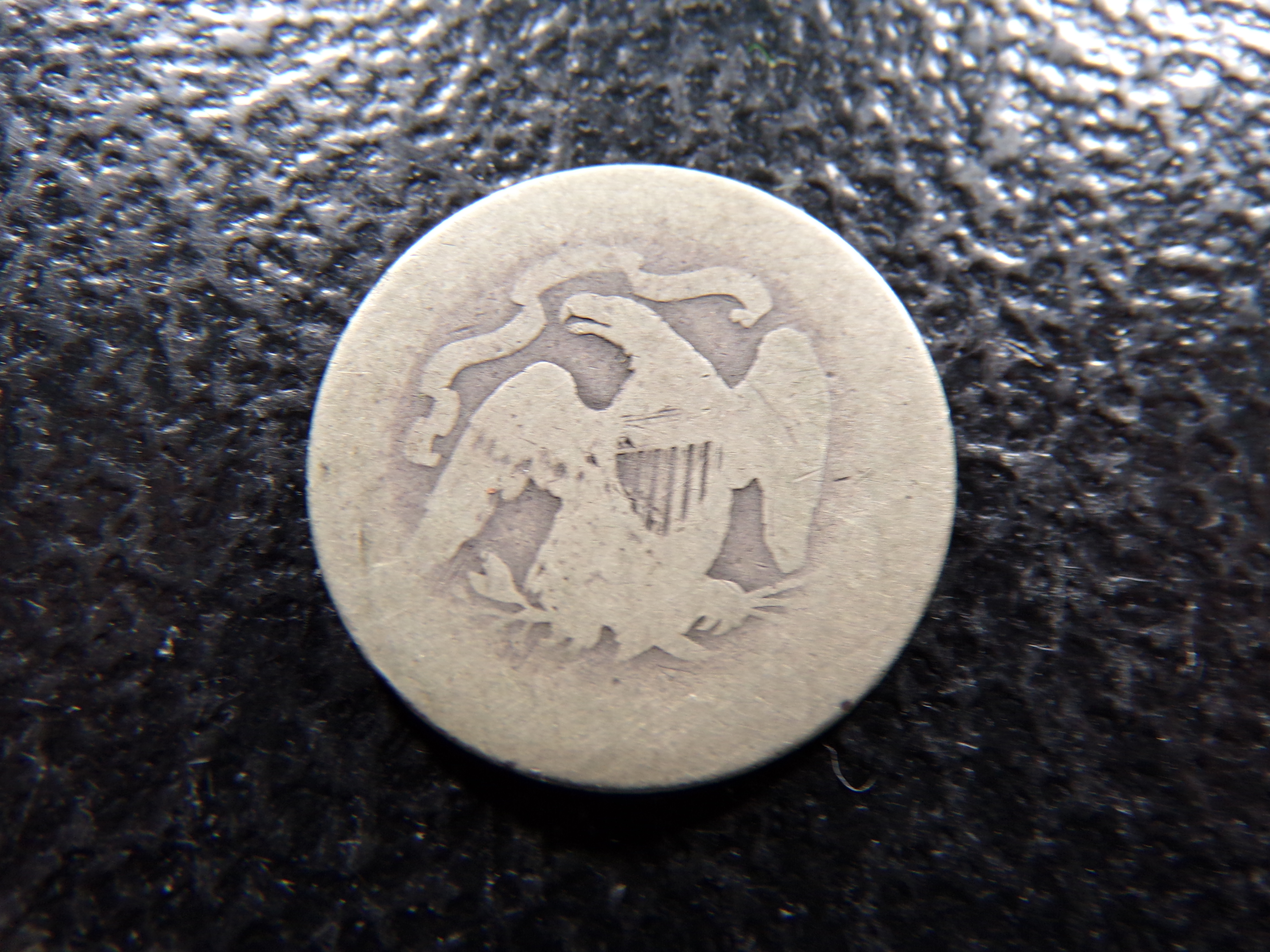 1876 SEATED LIBERTY SILVER QUARTER