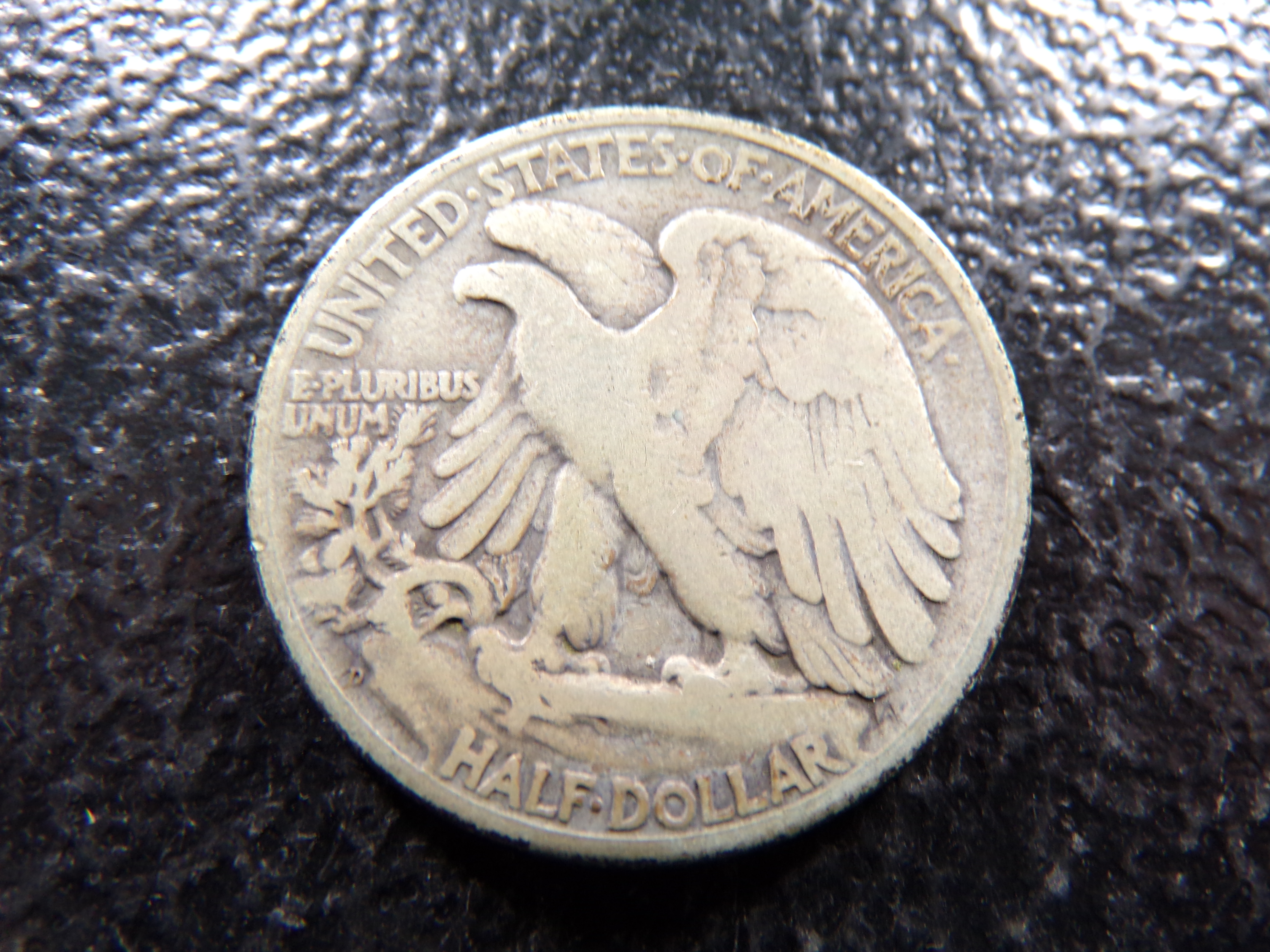 1945 WALKING LIBERTY SILVER HALF DOLLAR