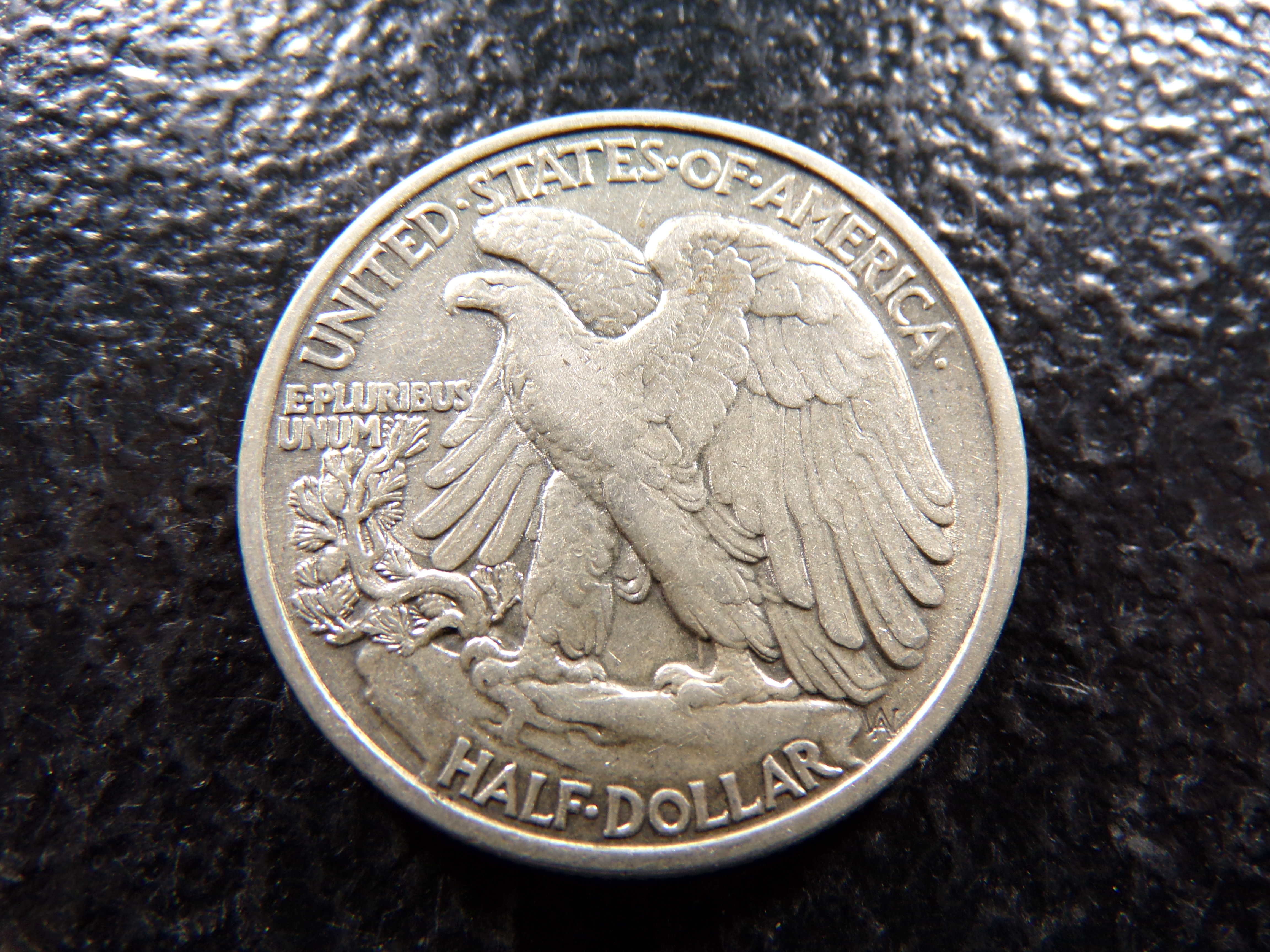 1938 HIGH GRADE WALKING LIBERTY SILVER HALF DOLLAR