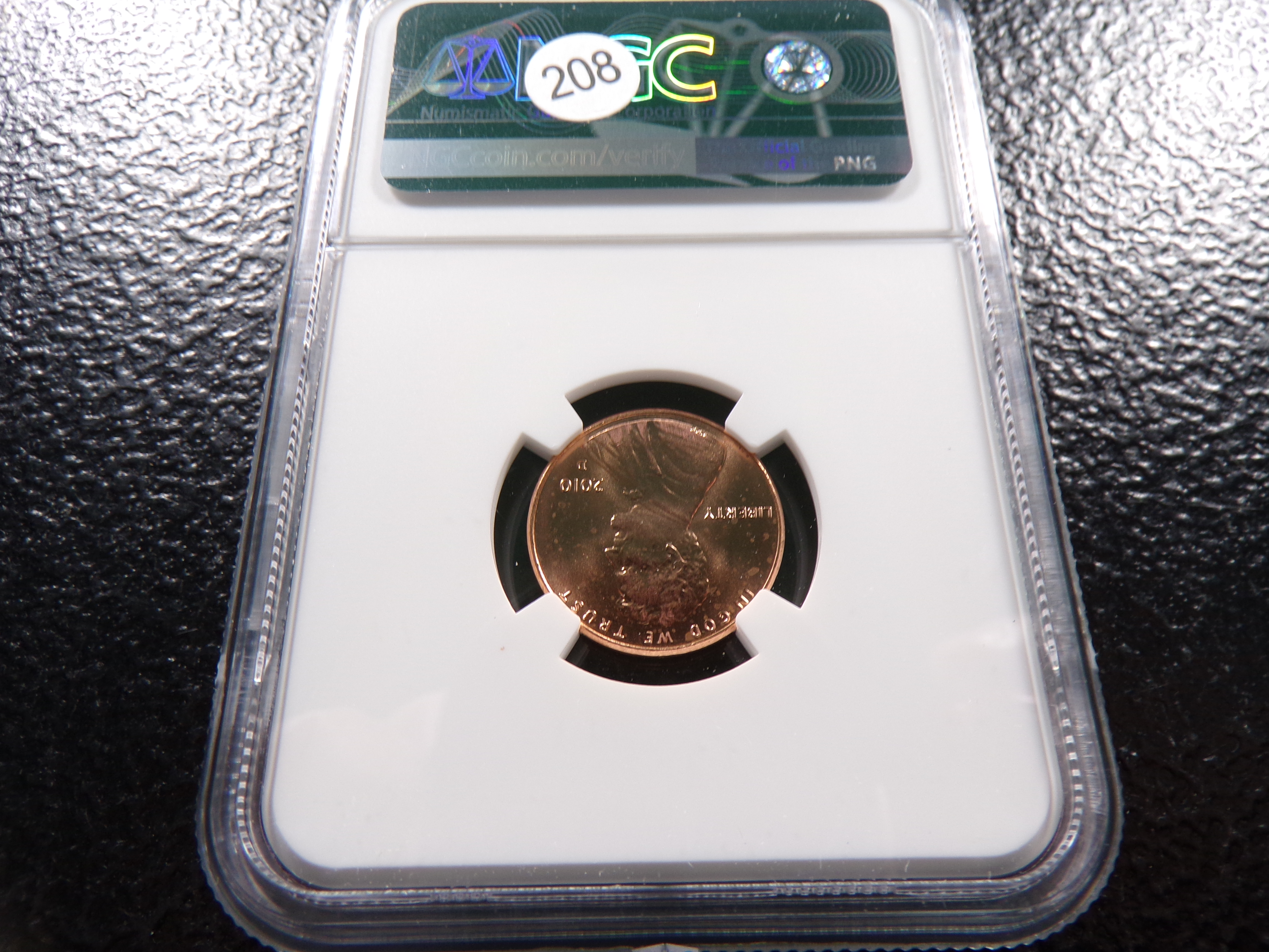 2010-D NGC GEM UNC. SIGNED FIRST YEAR REVERSE UNION SHIELD LINCOLN CENT