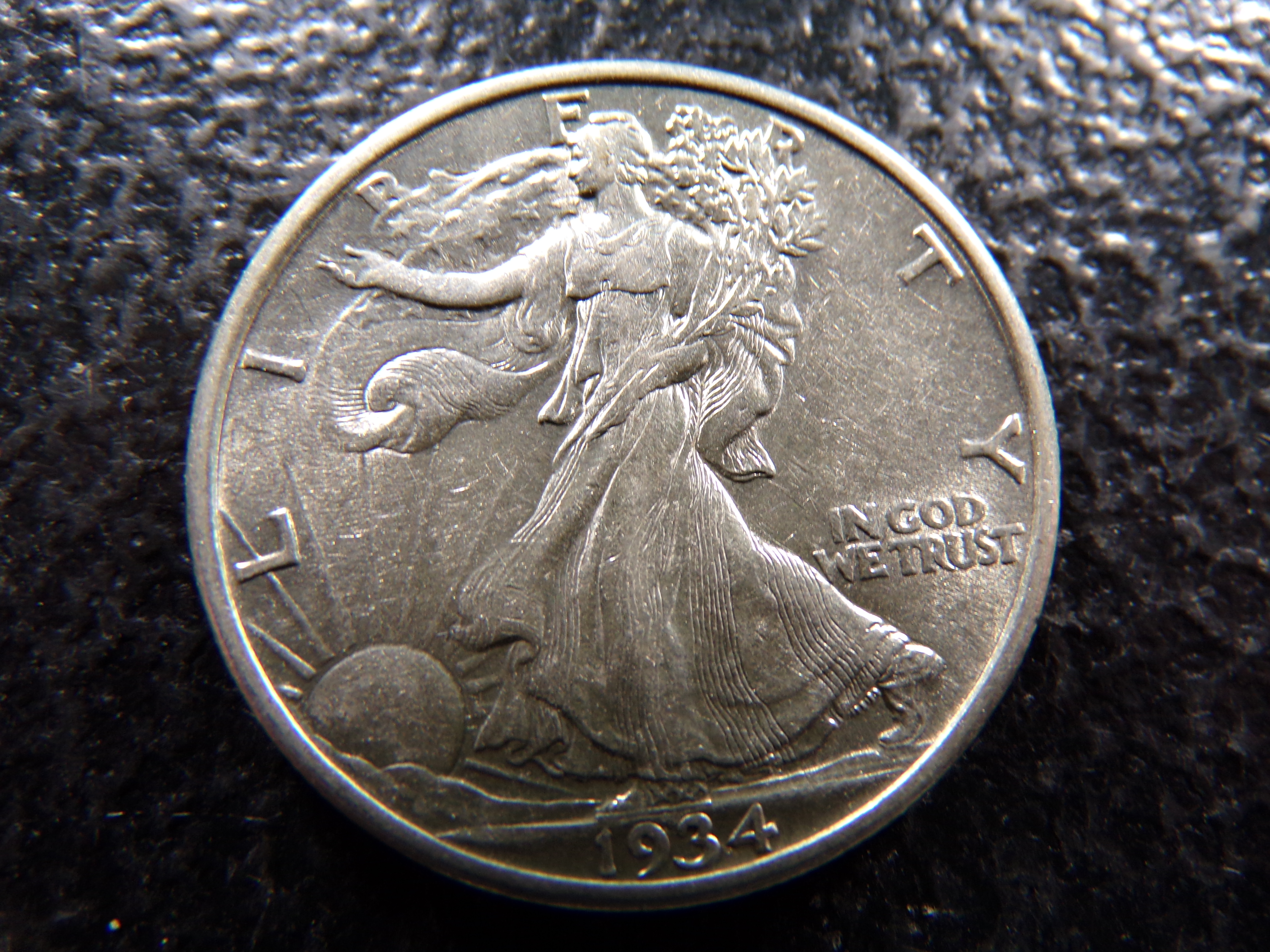 1934 HIGH GRADE WALKING LIBERTY SILVER HALF DOLLAR