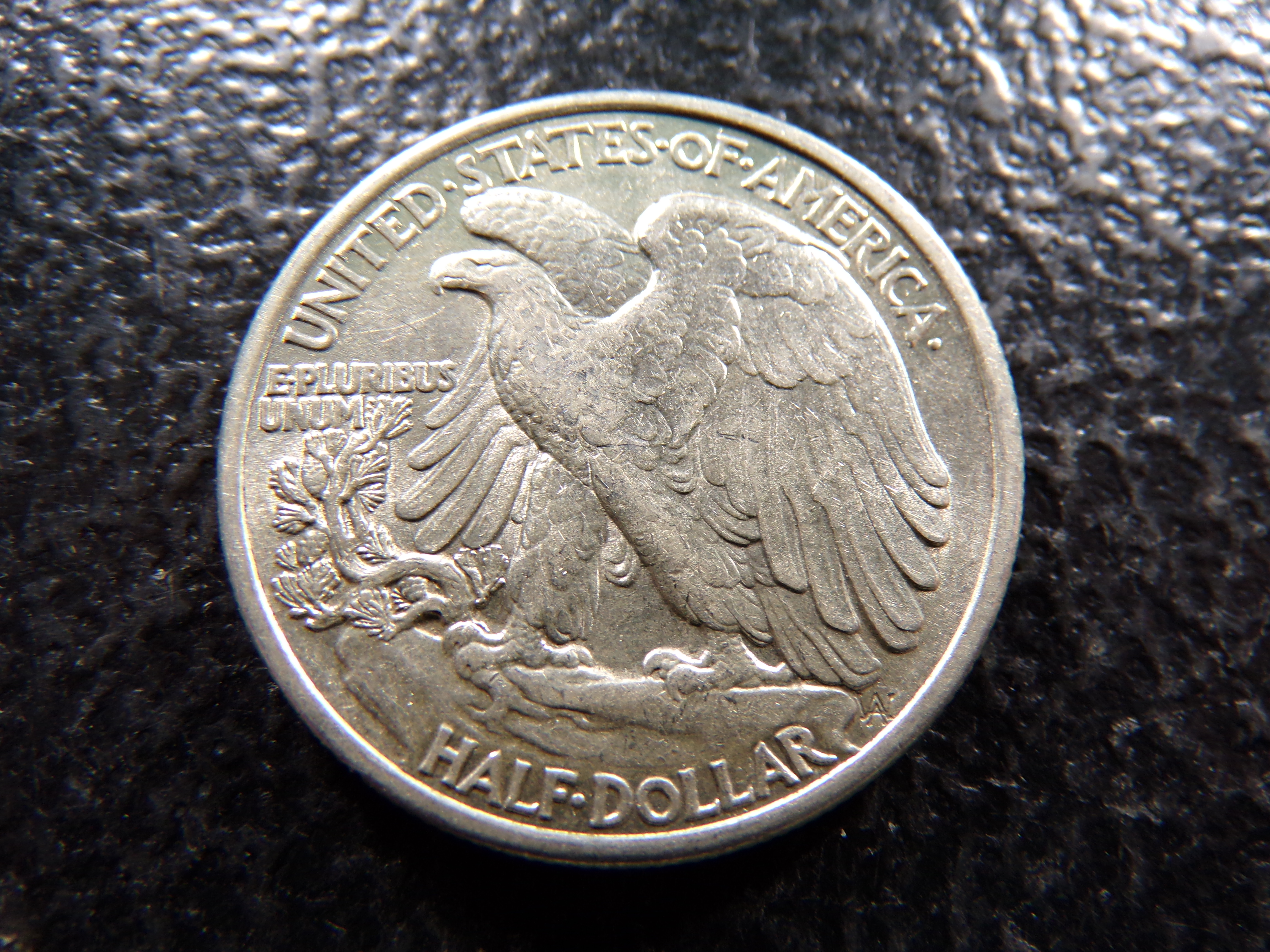 1934 HIGH GRADE WALKING LIBERTY SILVER HALF DOLLAR