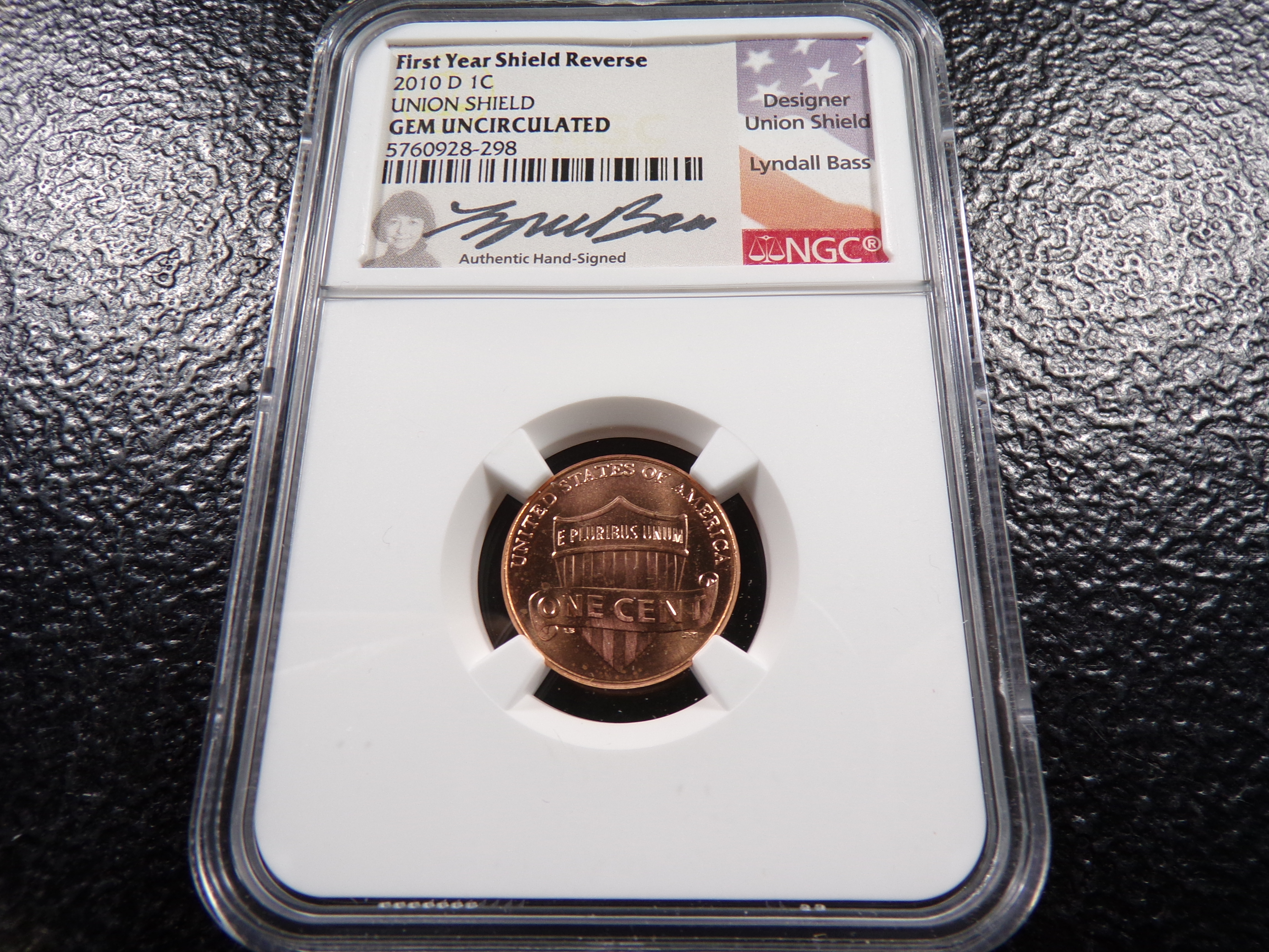 2010-D NGC GEM UNC. FIRST YEAR UNION SHIELD REVERSE WITH SIGNATURE LINCOLN CENT