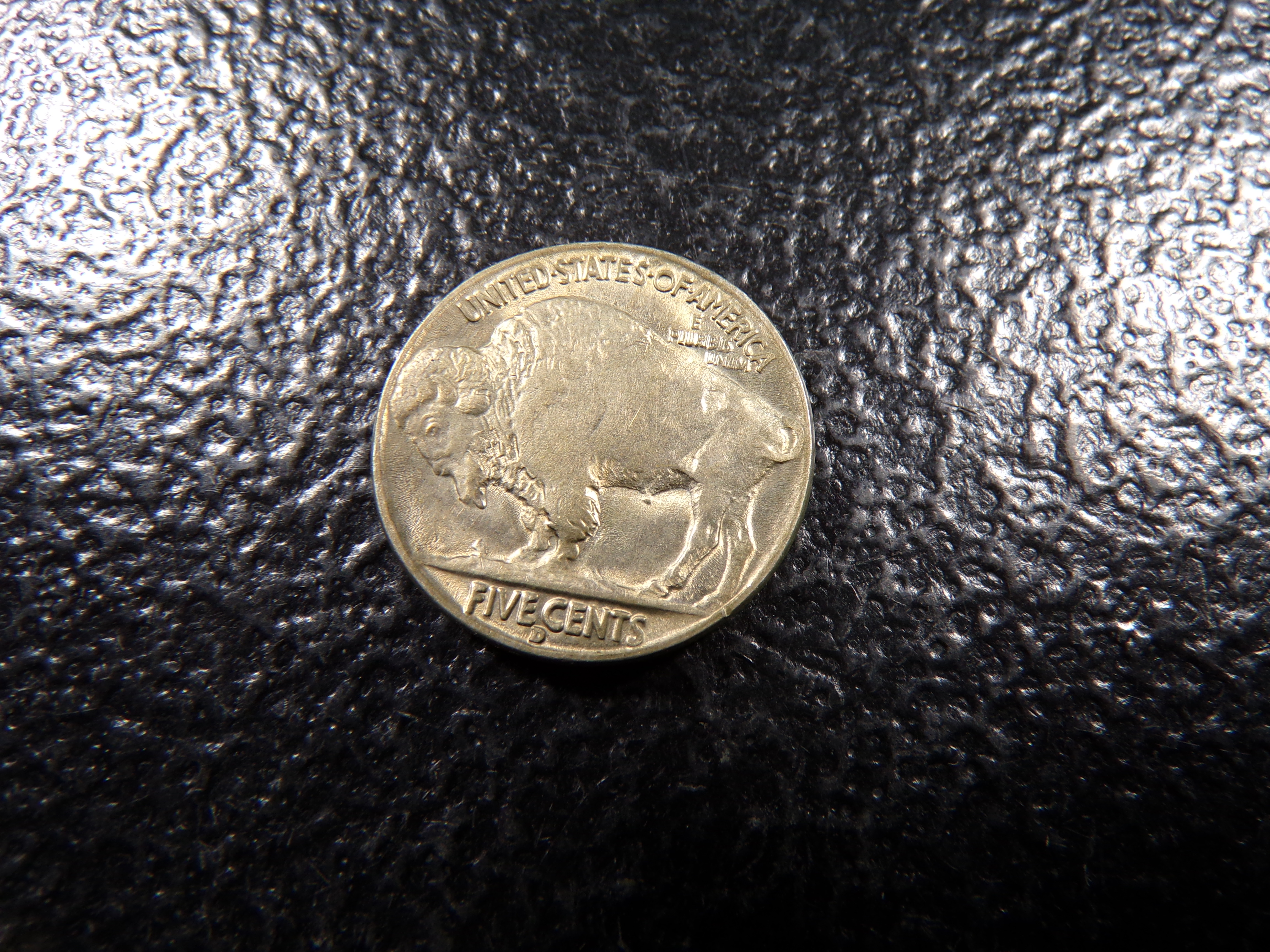 1938-D HIGH GRADE INDIAN HEAD BUFFALO NICKEL