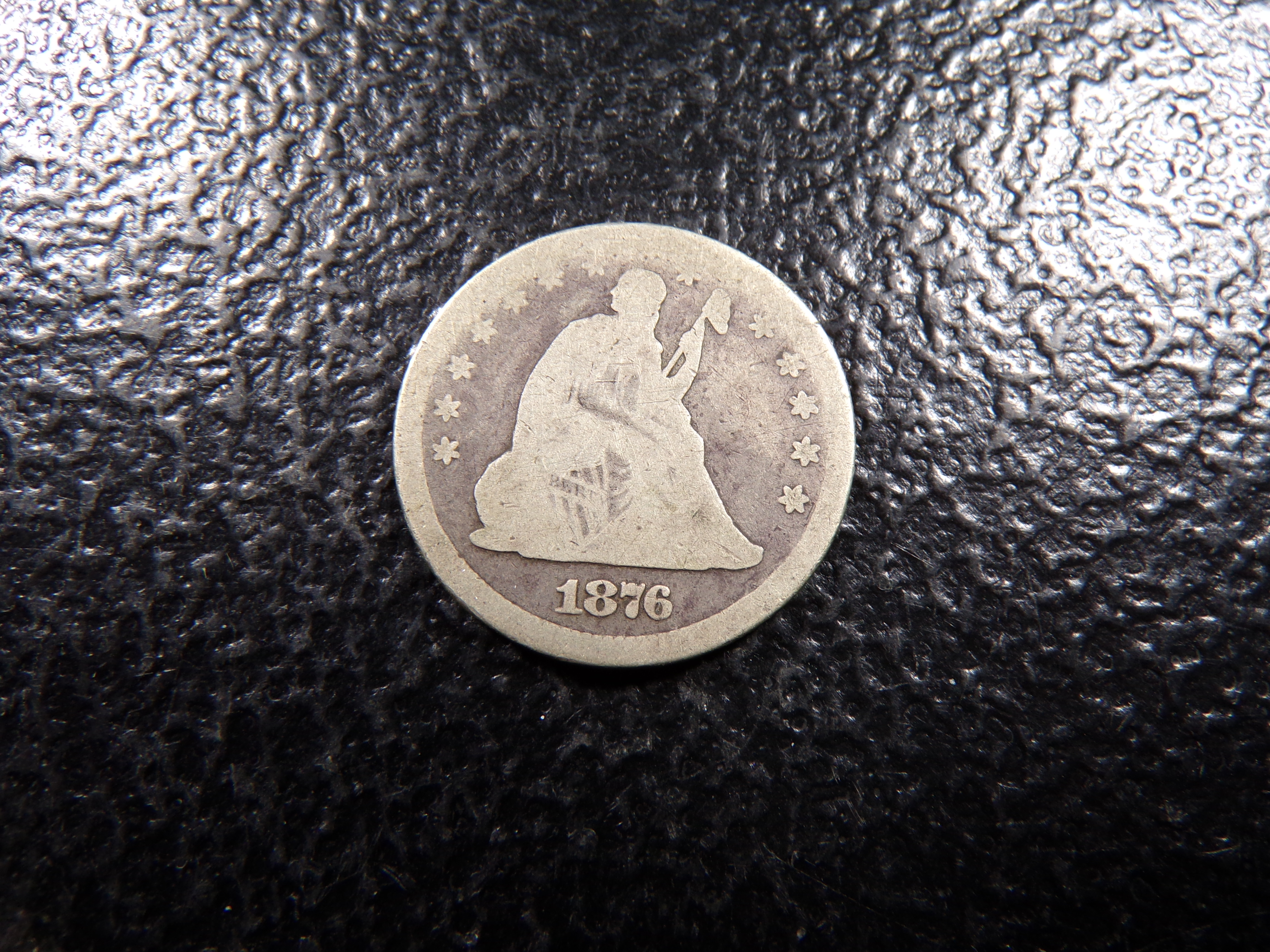 1876 SEATED LIBERTY SILVER QUARTER