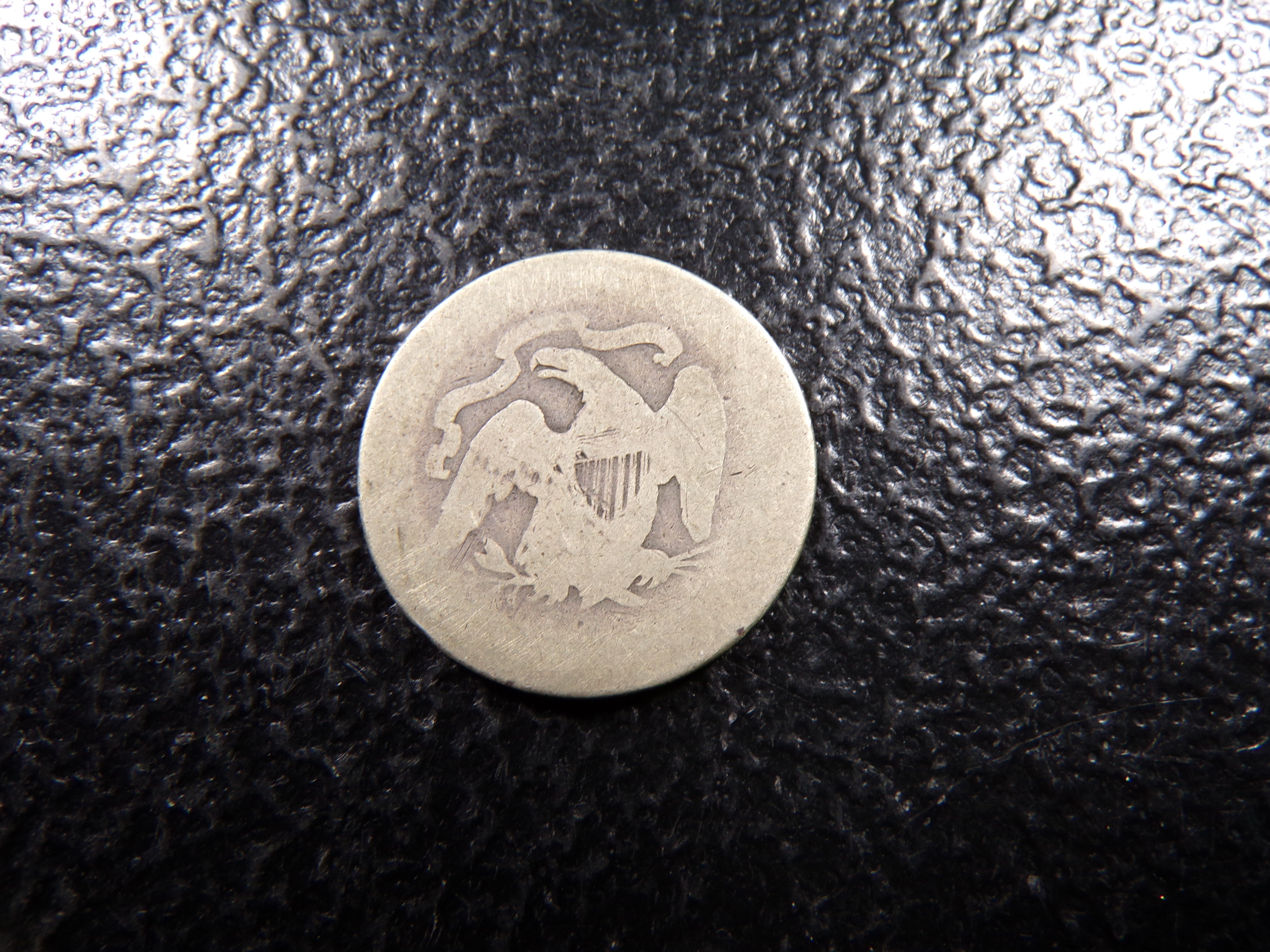 1876 SEATED LIBERTY SILVER QUARTER