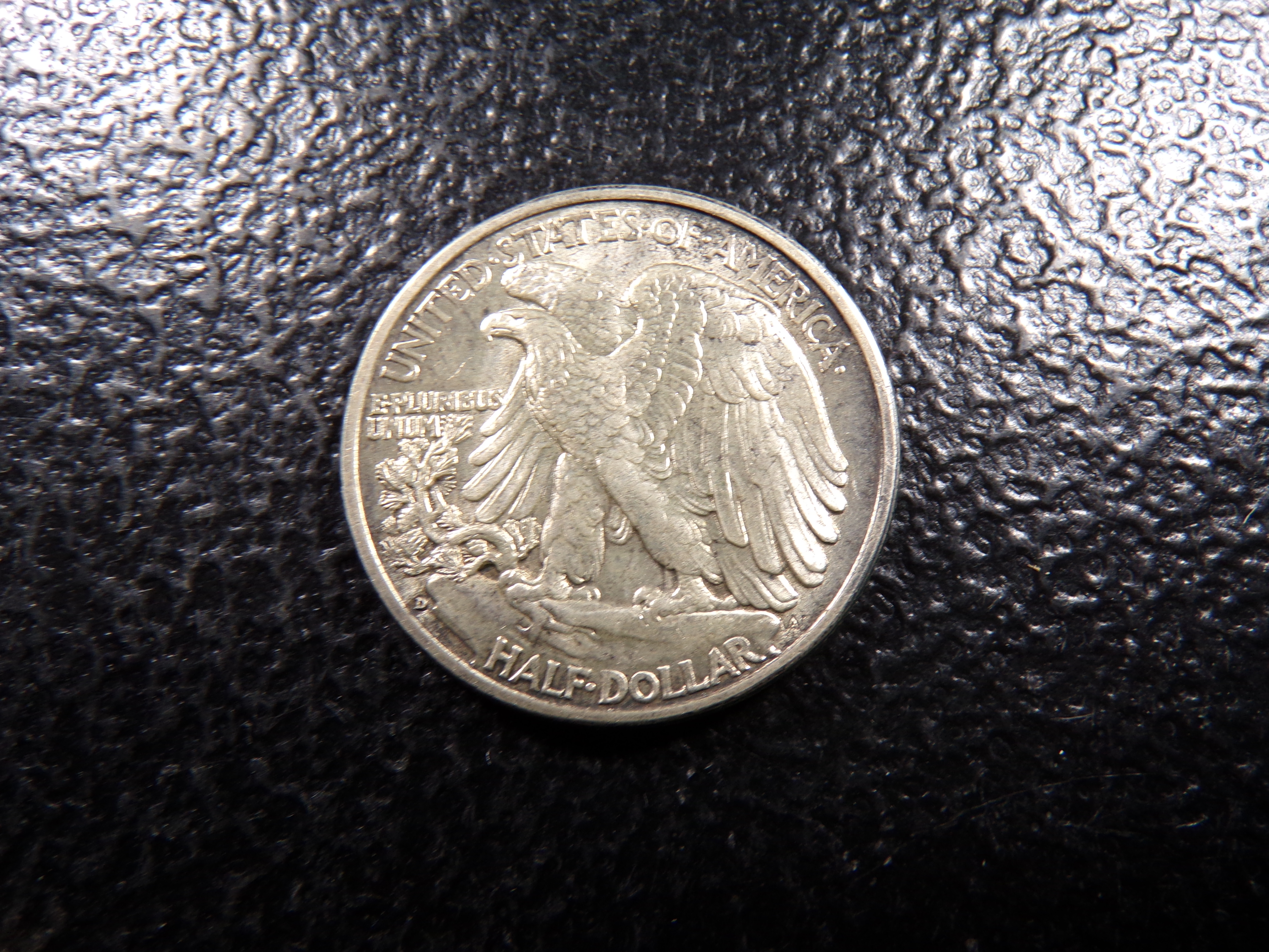 1935-D RARE DATE HIGH GRADE WALKING LIBERTY SILVER HALF DOLLAR