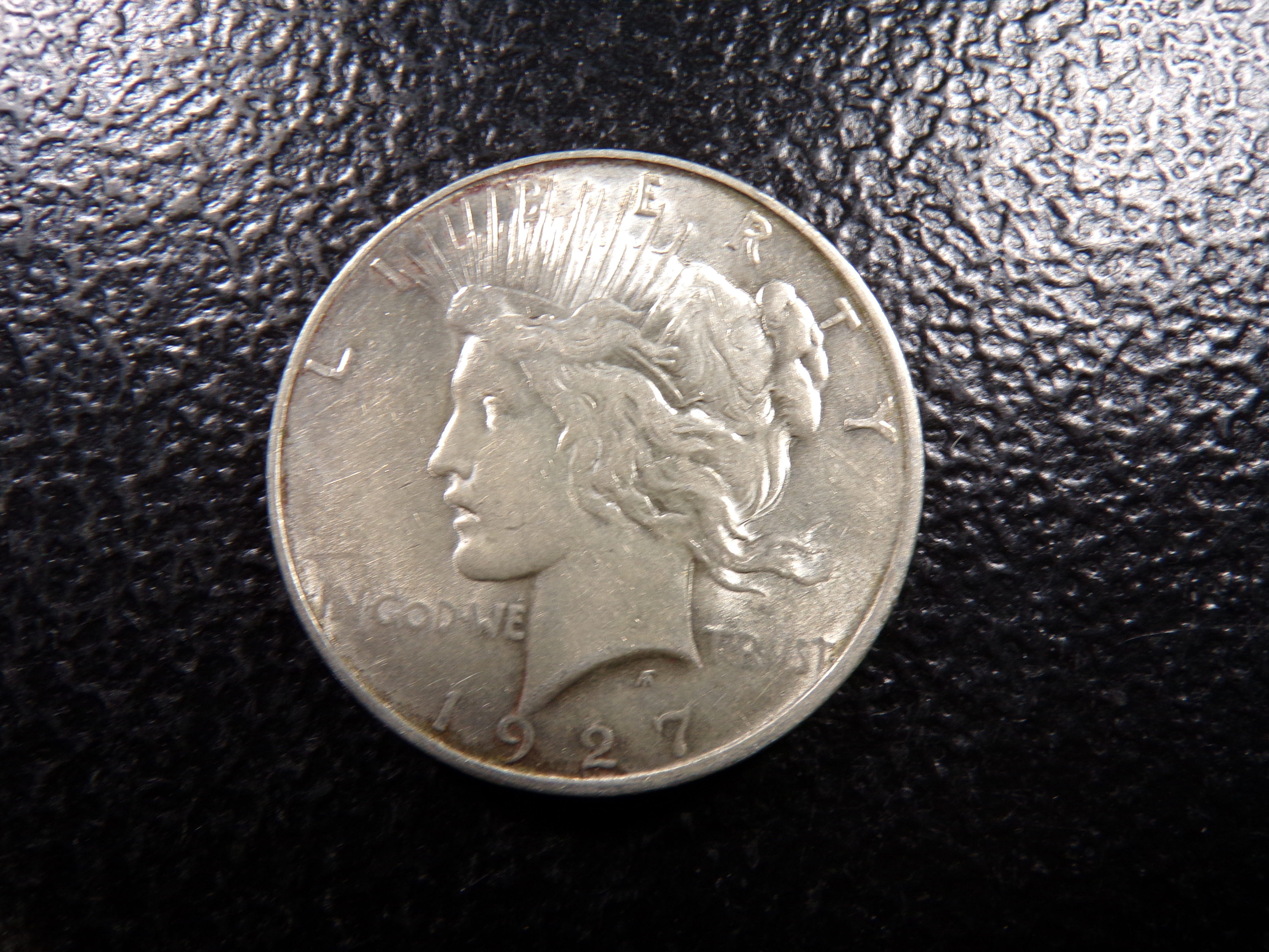 1927-D HIGH GRADE PEACE SILVER DOLLAR