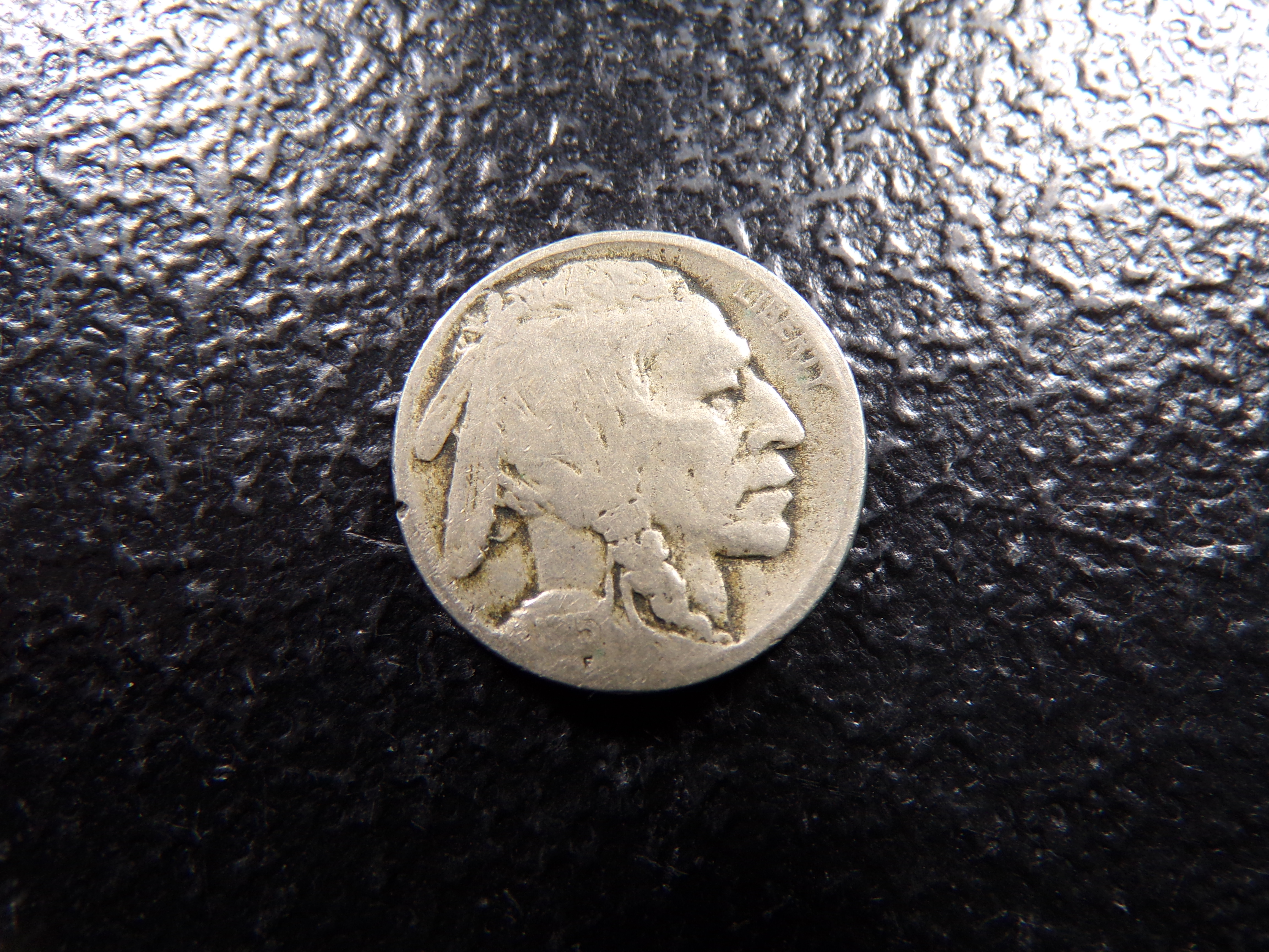1915-D INDIAN HEAD BUFFALO NICKEL