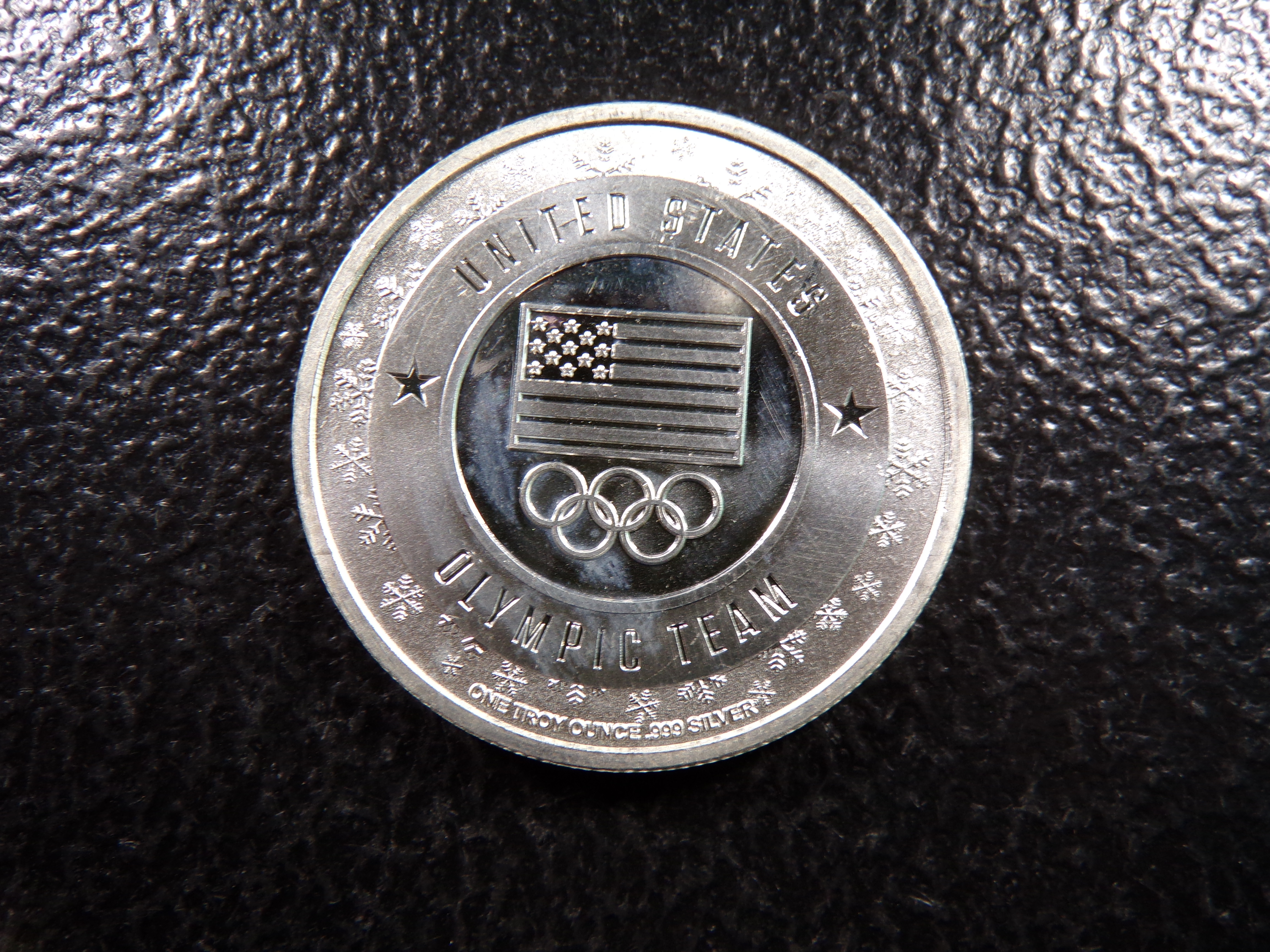 1 OUNCE .999 FINE SILVER 2026 COACH SNOOP DOG U.S. OLYMPIC TEAM