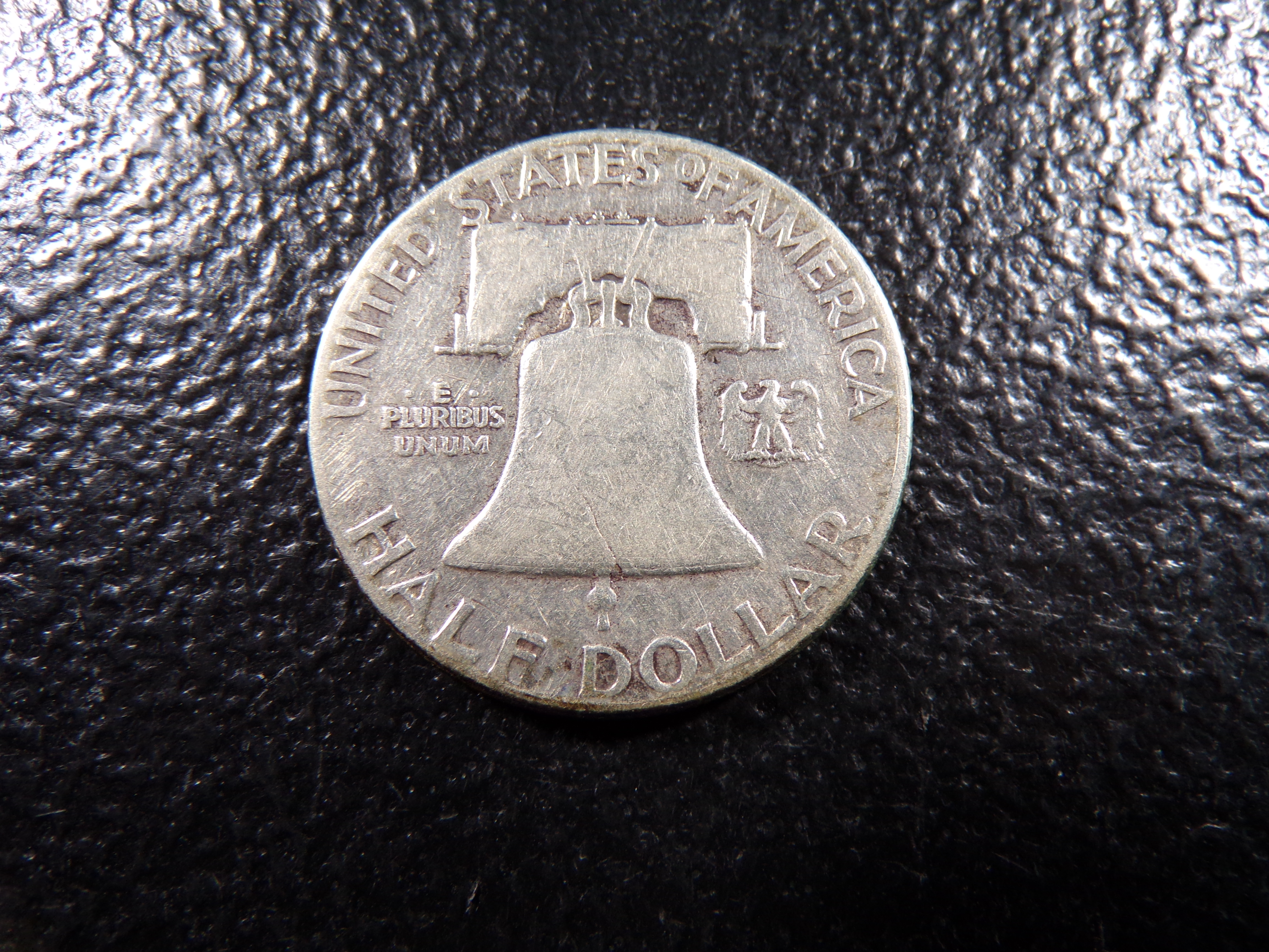 1949 FRANKLIN SILVER HALF DOLLAR