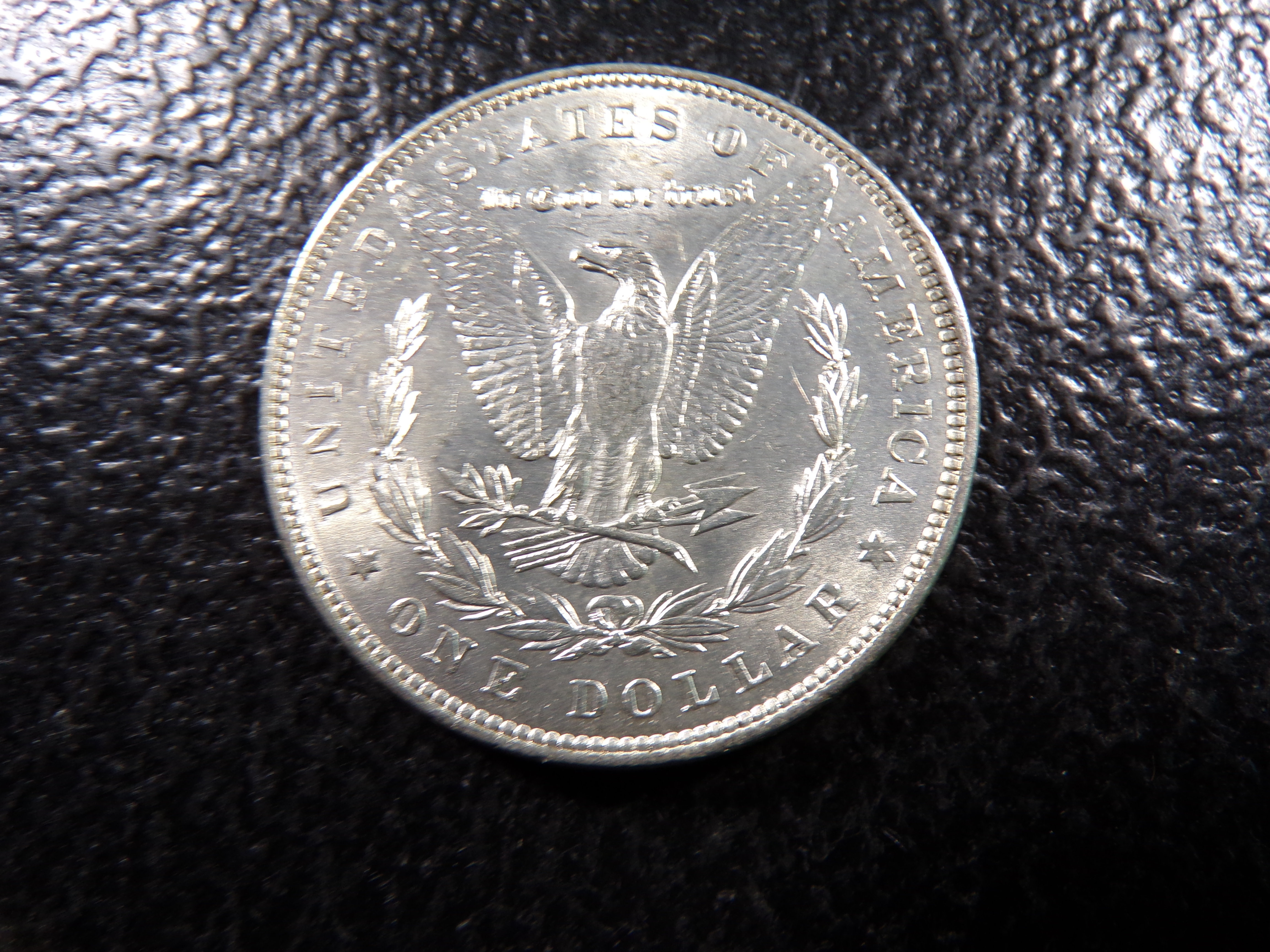 1886 HIGH GRADE MORGAN SILVER DOLLAR