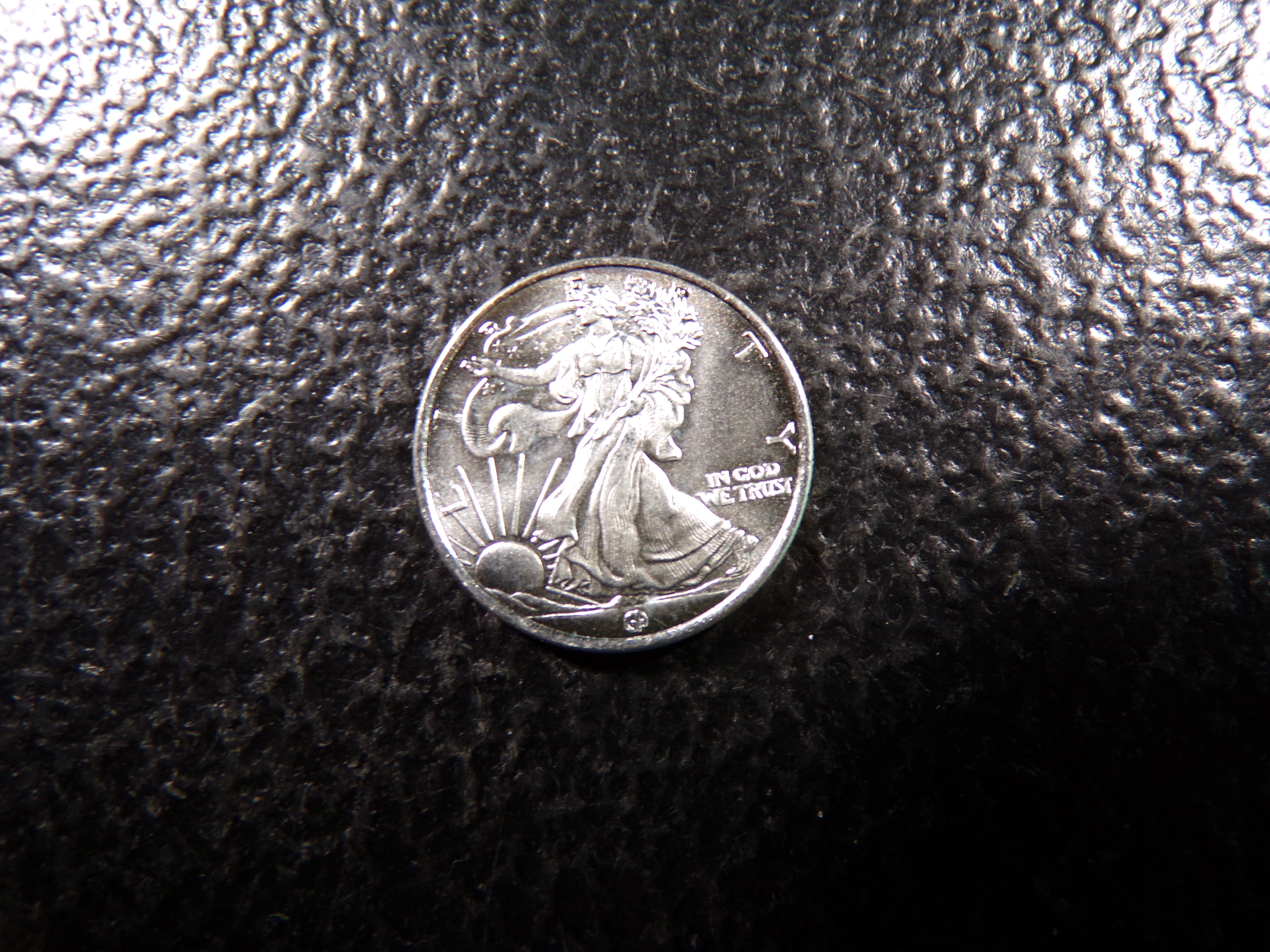 1/10TH OUNCE .999 FINE SILVER WALKING LIBERTY DESIGN SILVER