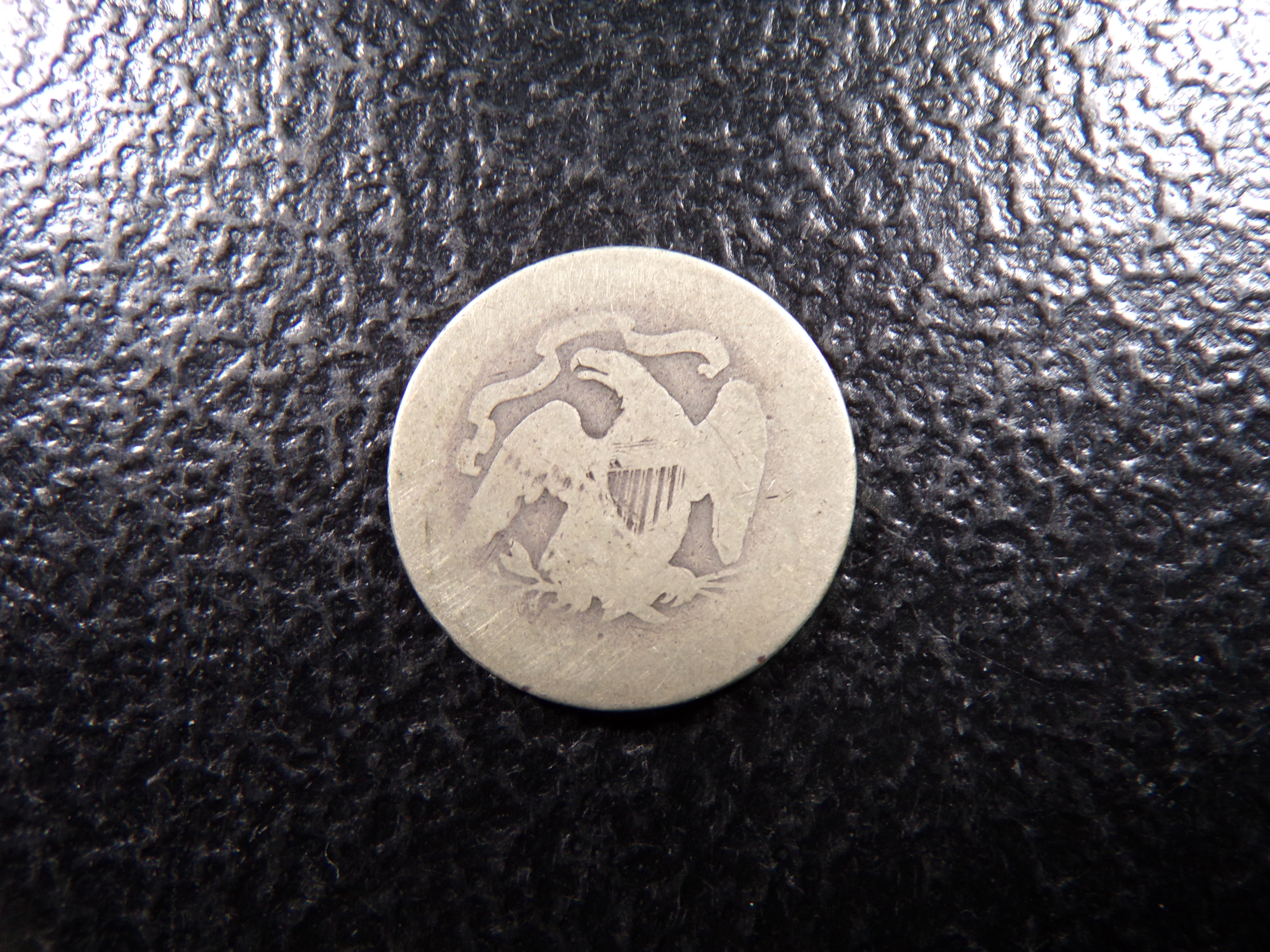 1876 SEATED LIBERTY SILVER QUARTER