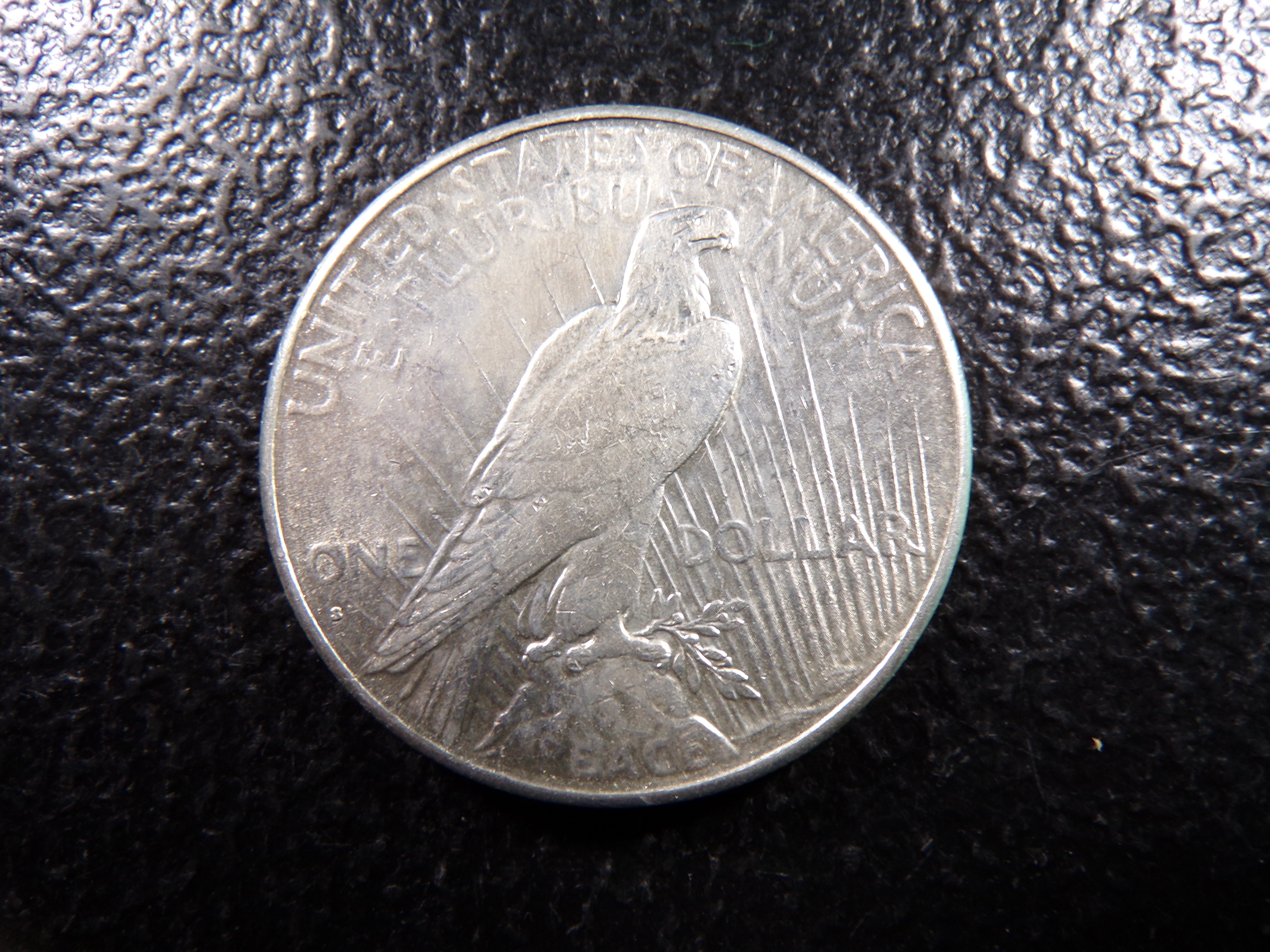 1928-S HIGH GRADE PEACE SILVER DOLLAR