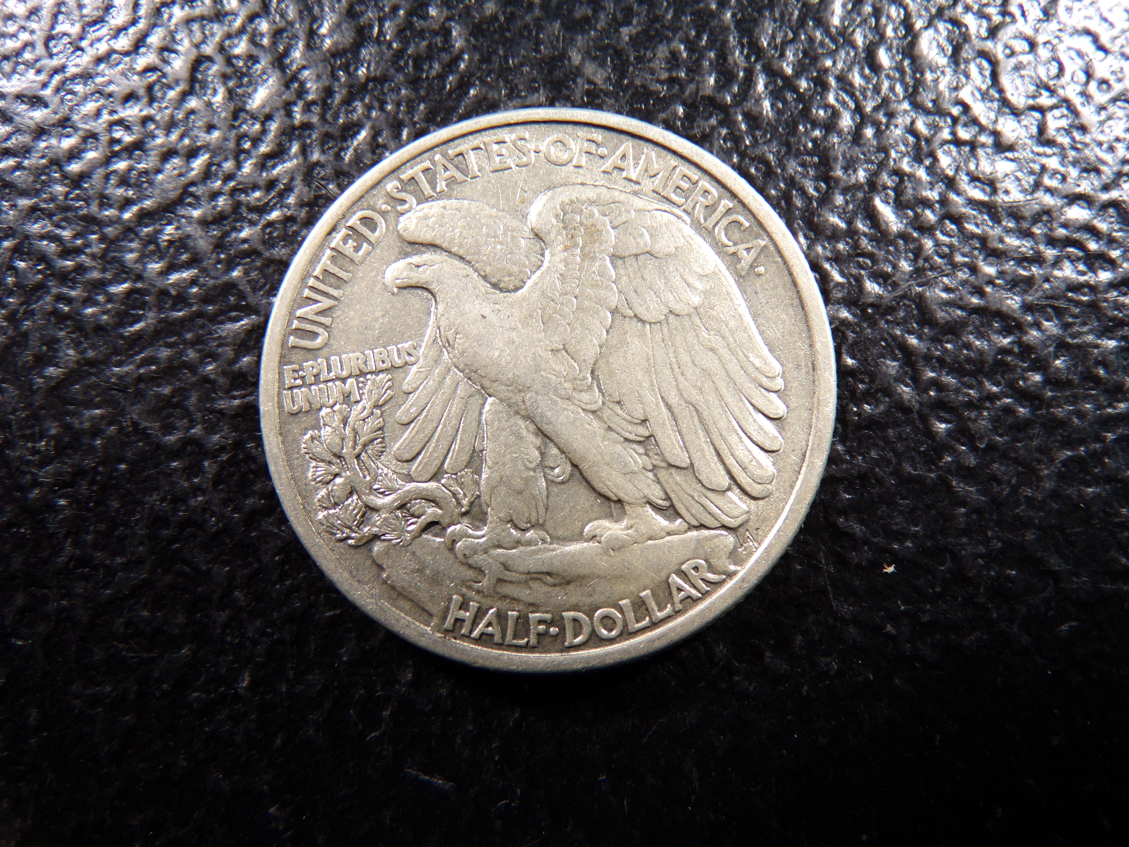 1938 HIGH GRADE WALKING LIBERTY SILVER HALF DOLLAR