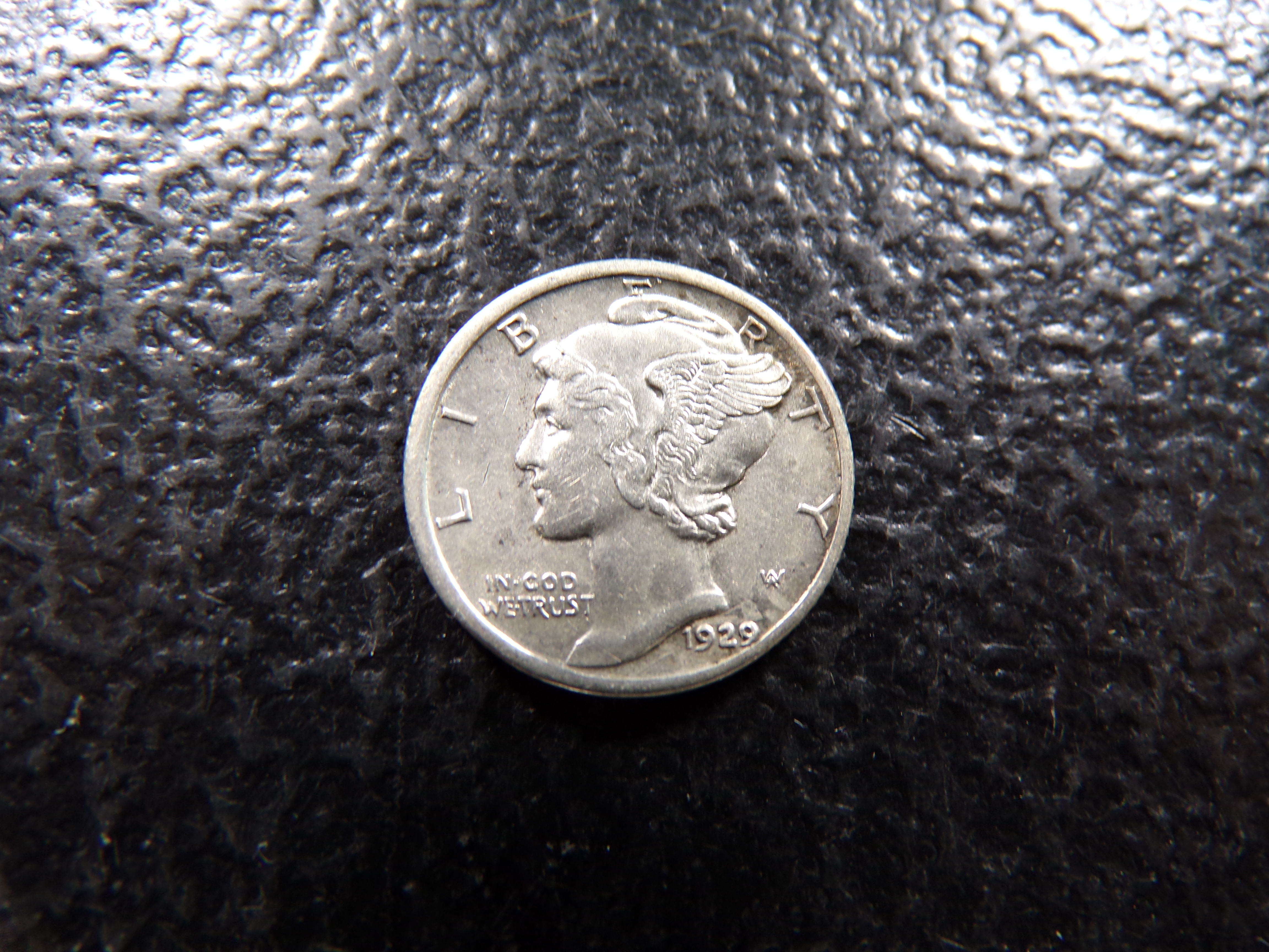 1929-D HIGH GRADE MERCURY SILVER DIME