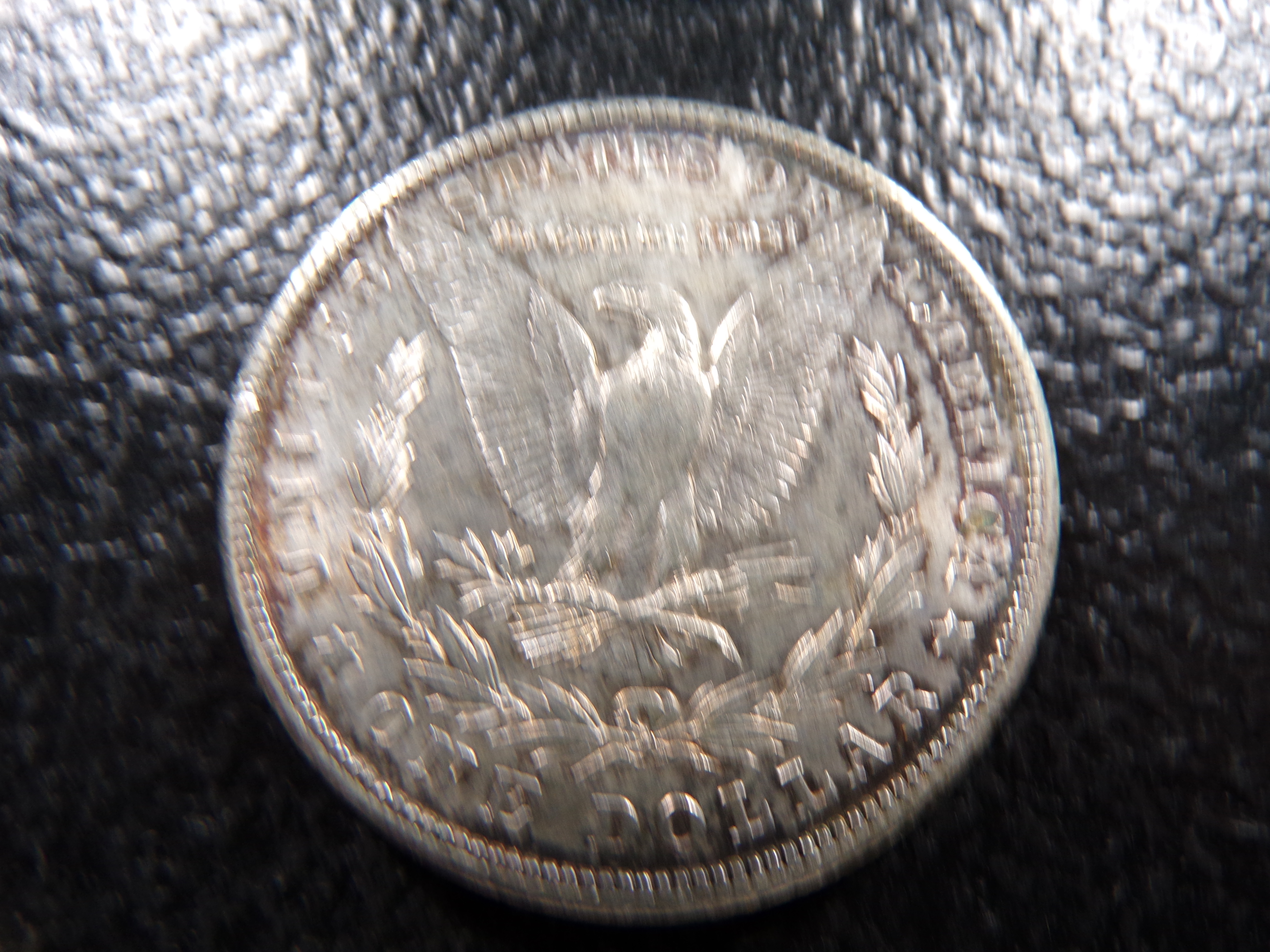 1900 MORGAN SILVER DOLLAR