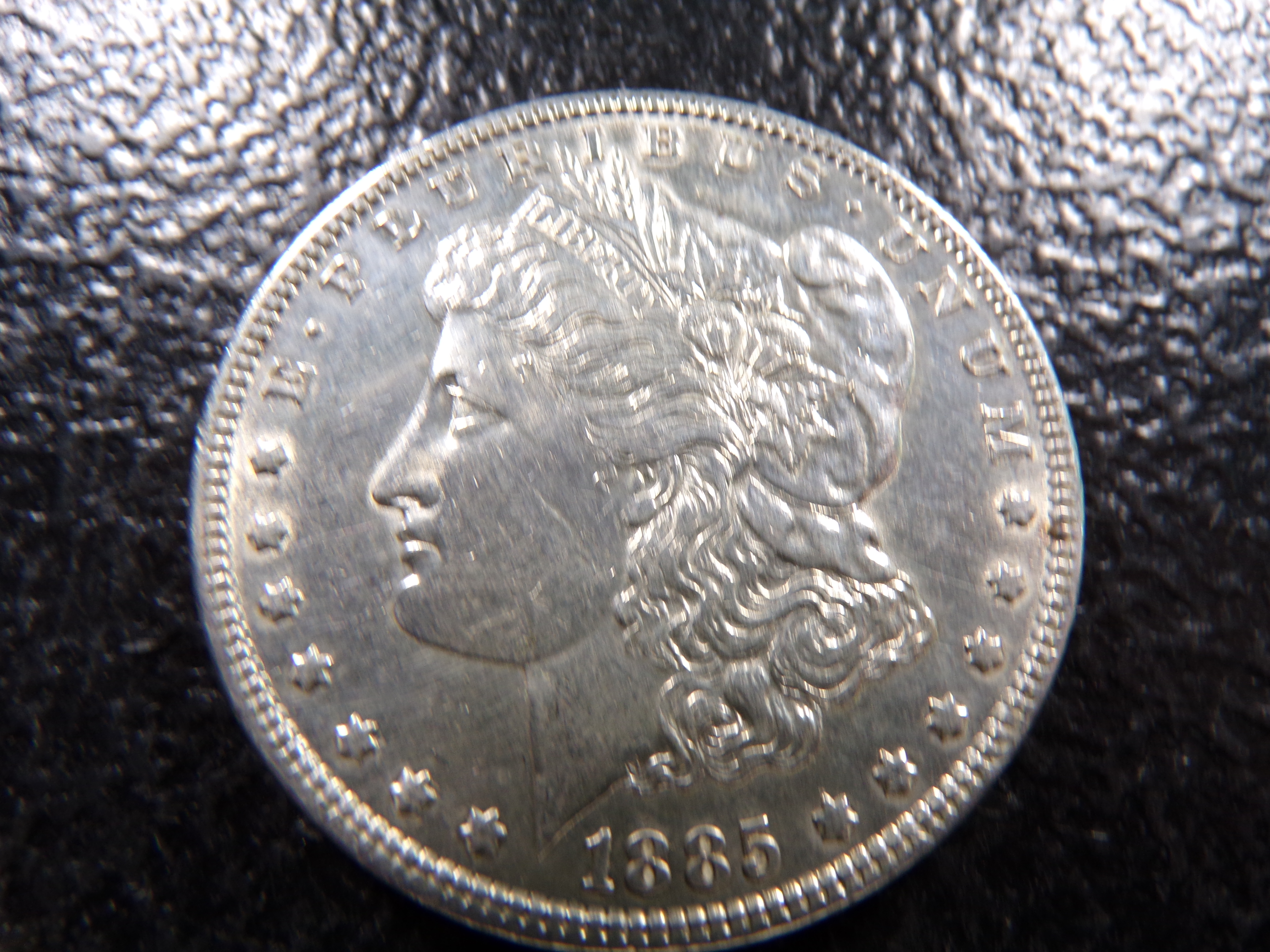 1885 MORGAN SILVER DOLLAR