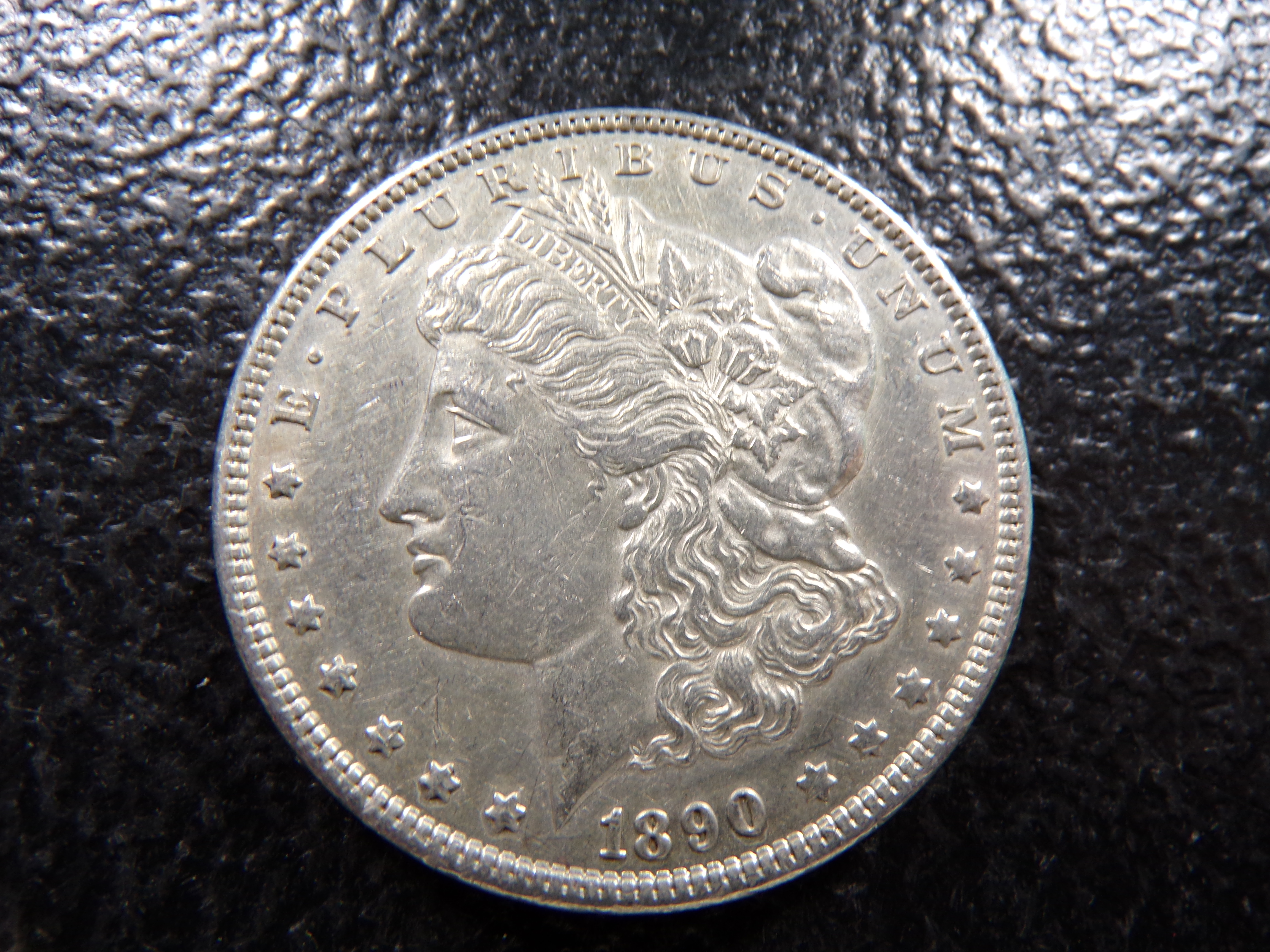 1890 MORGAN SILVER DOLLAR