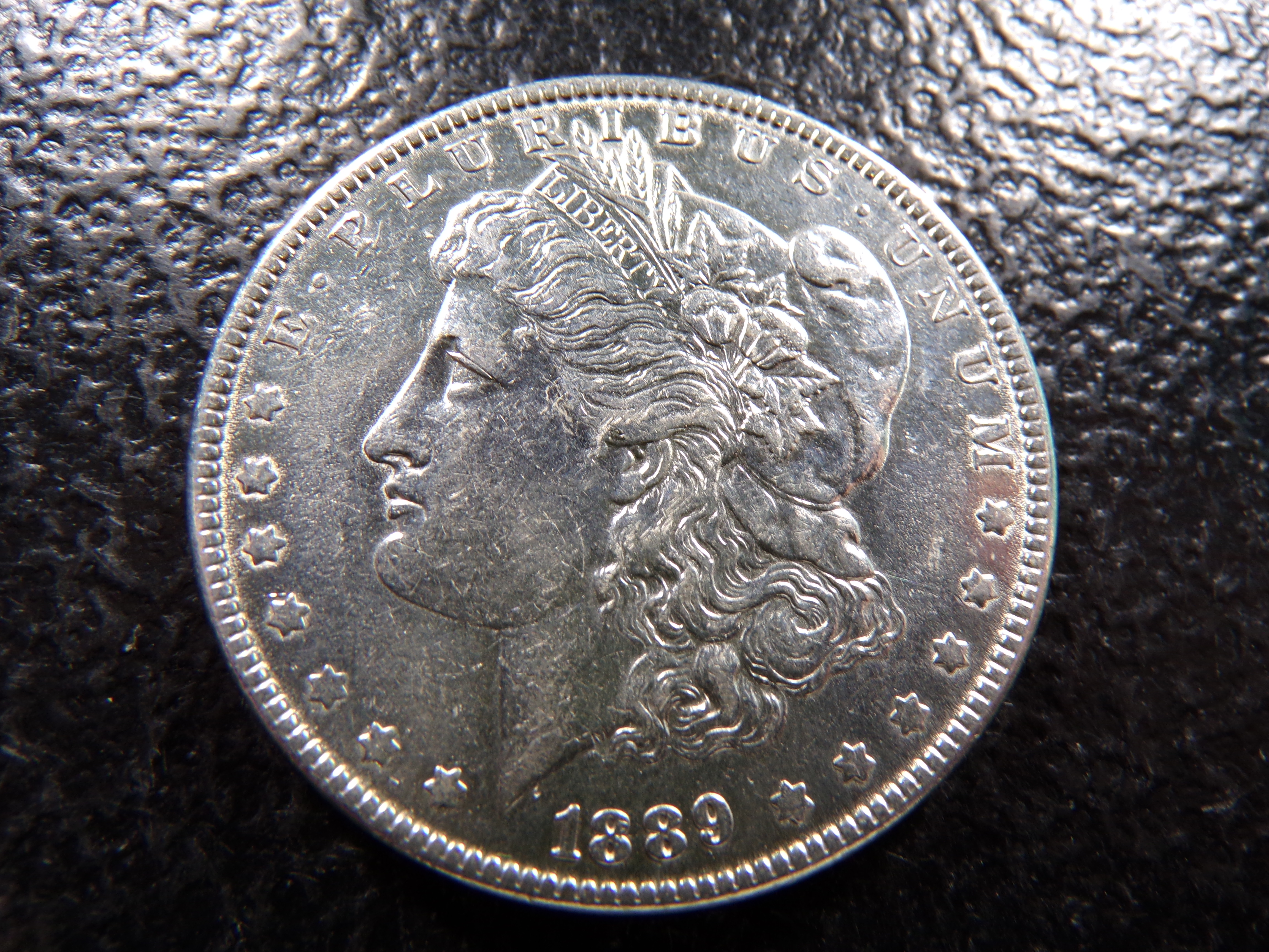 1889 MORGAN SILVER DOLLAR