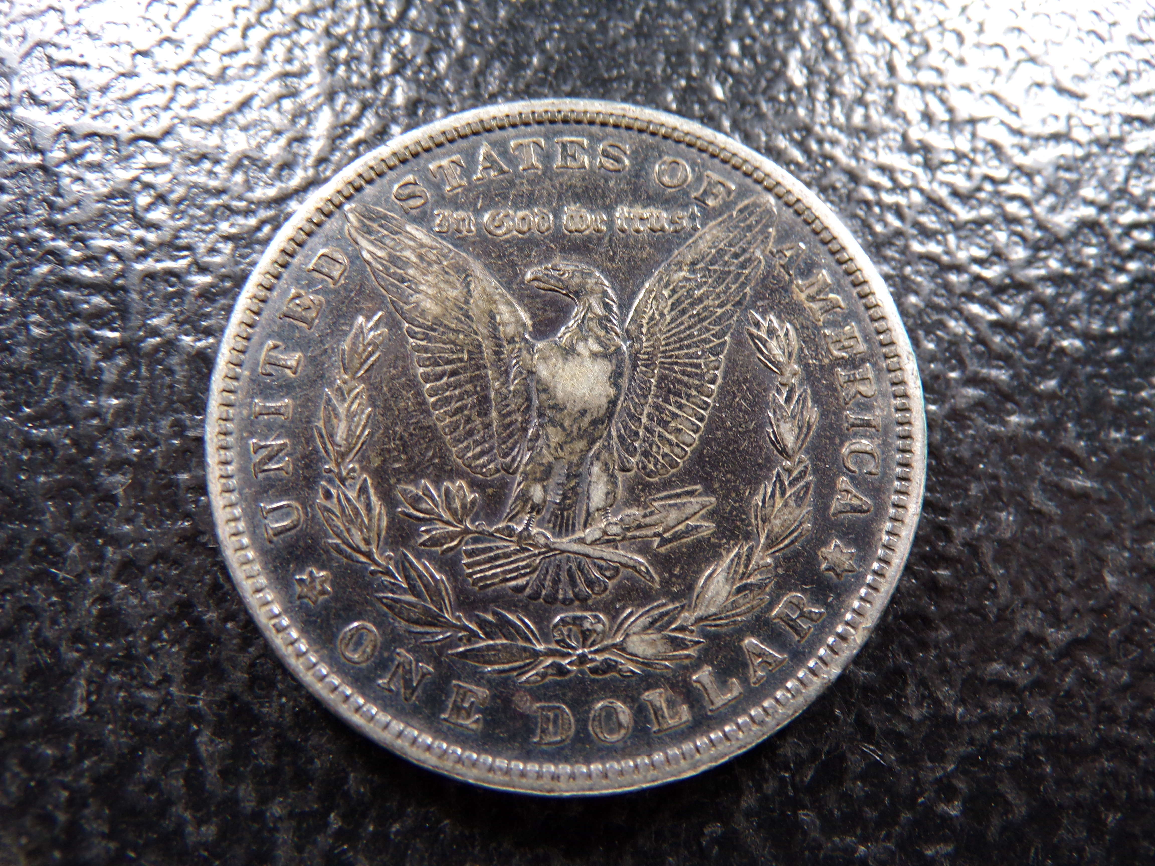 1882 MORGAN SILVER DOLLAR