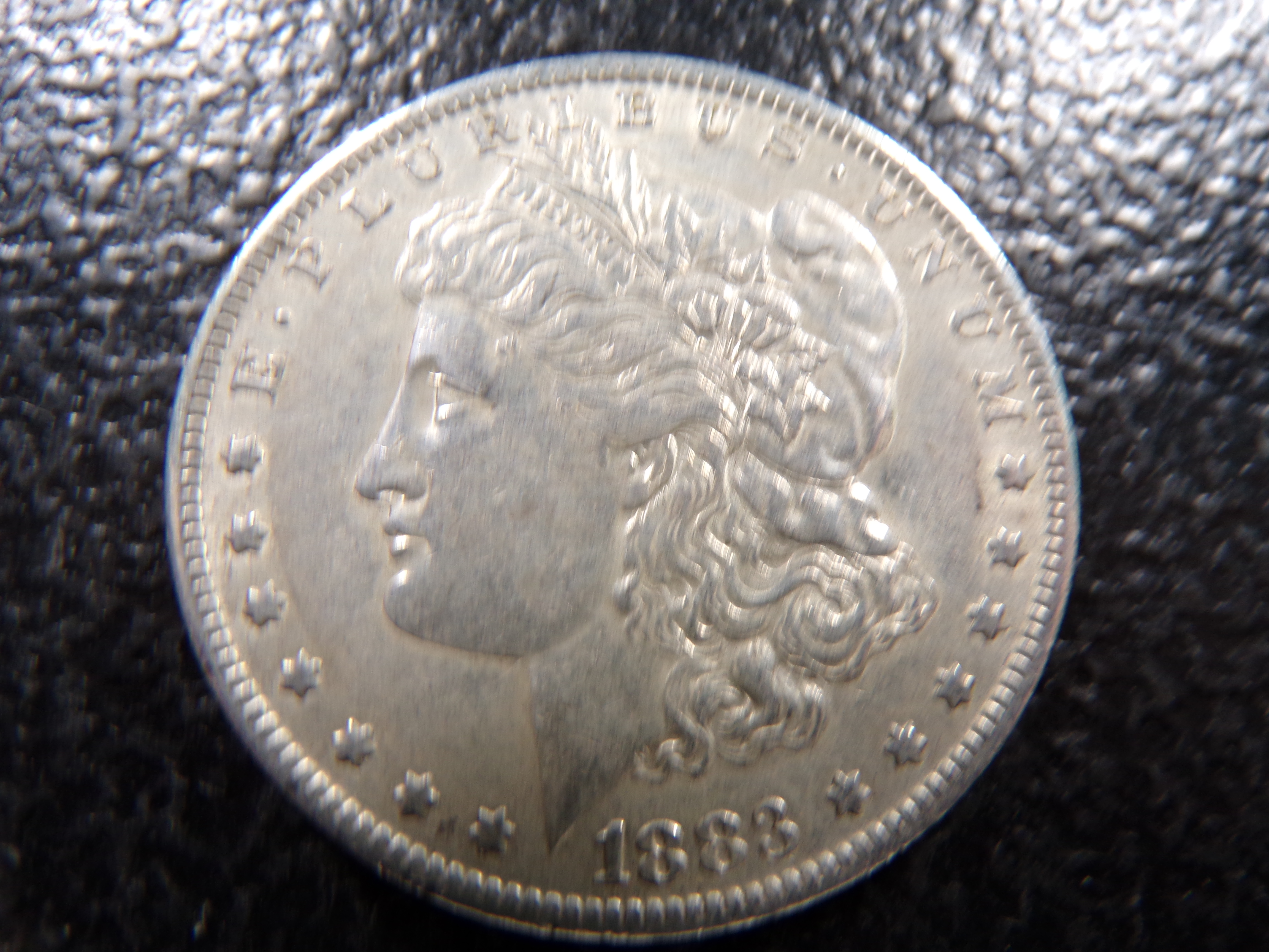 1883-O MORGAN SILVER DOLLAR