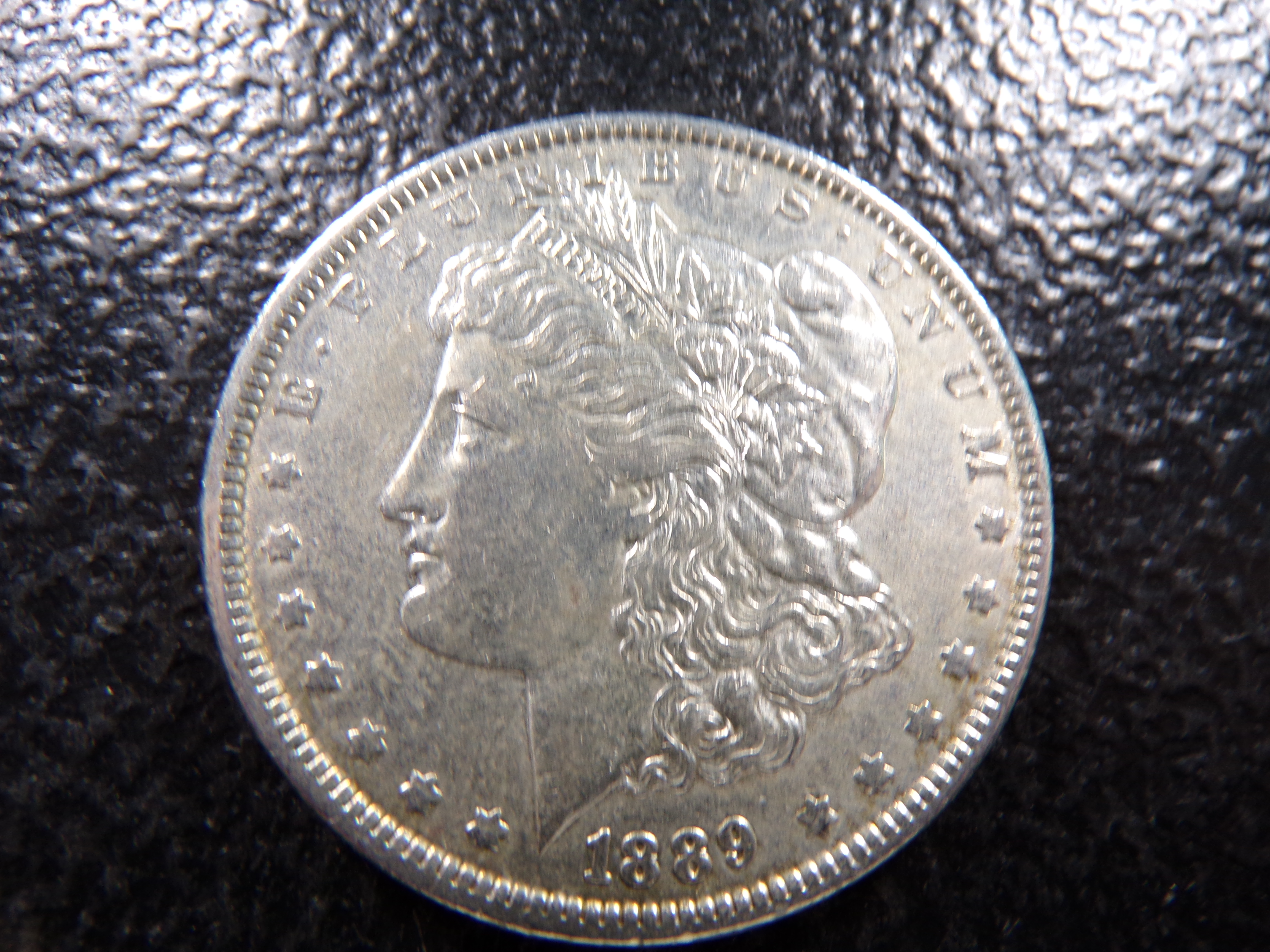 1889 MORGAN SILVER DOLLAR