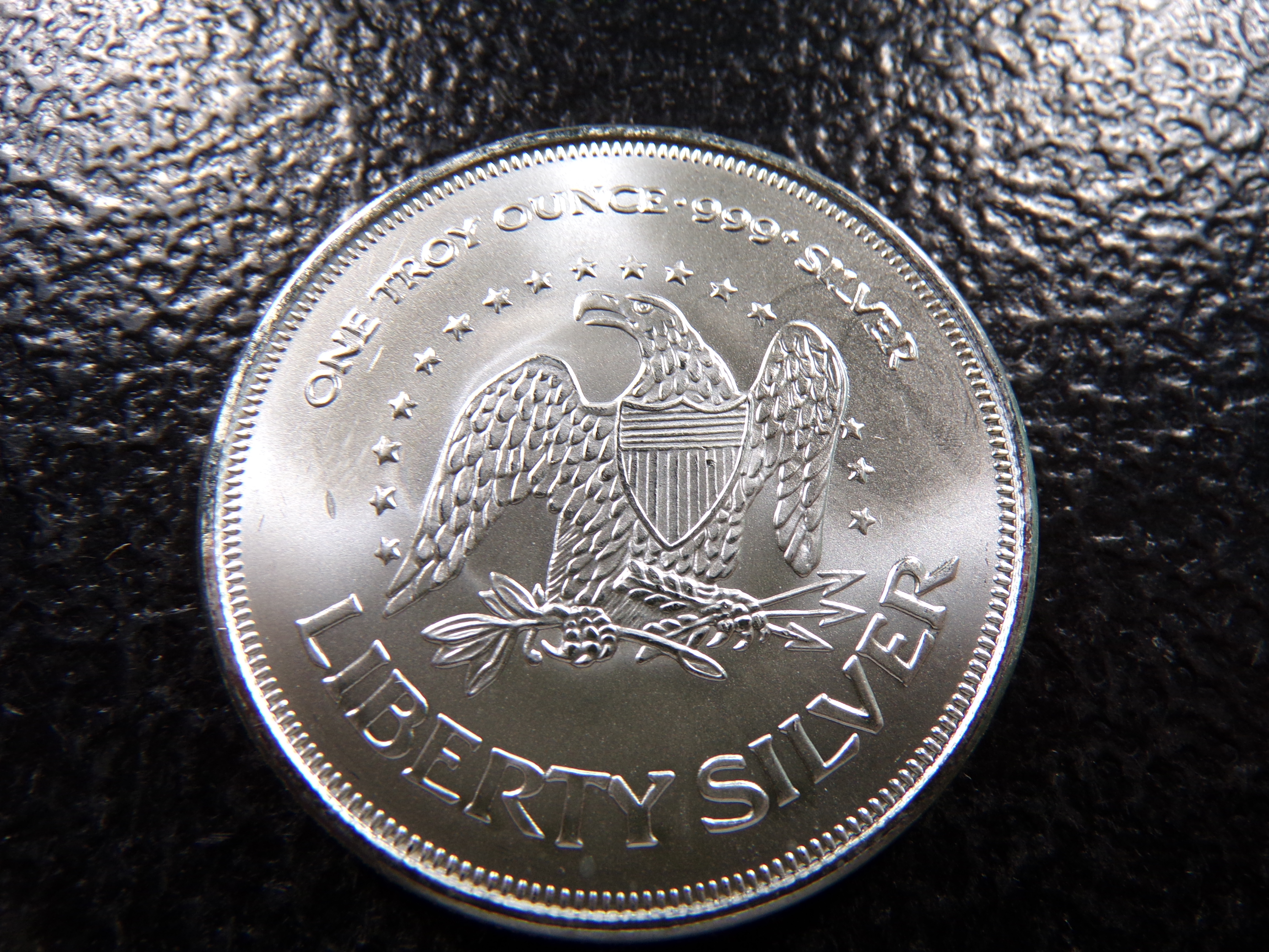 LIBERTY BELL 1 OUNCE 999+ PURE SILVER