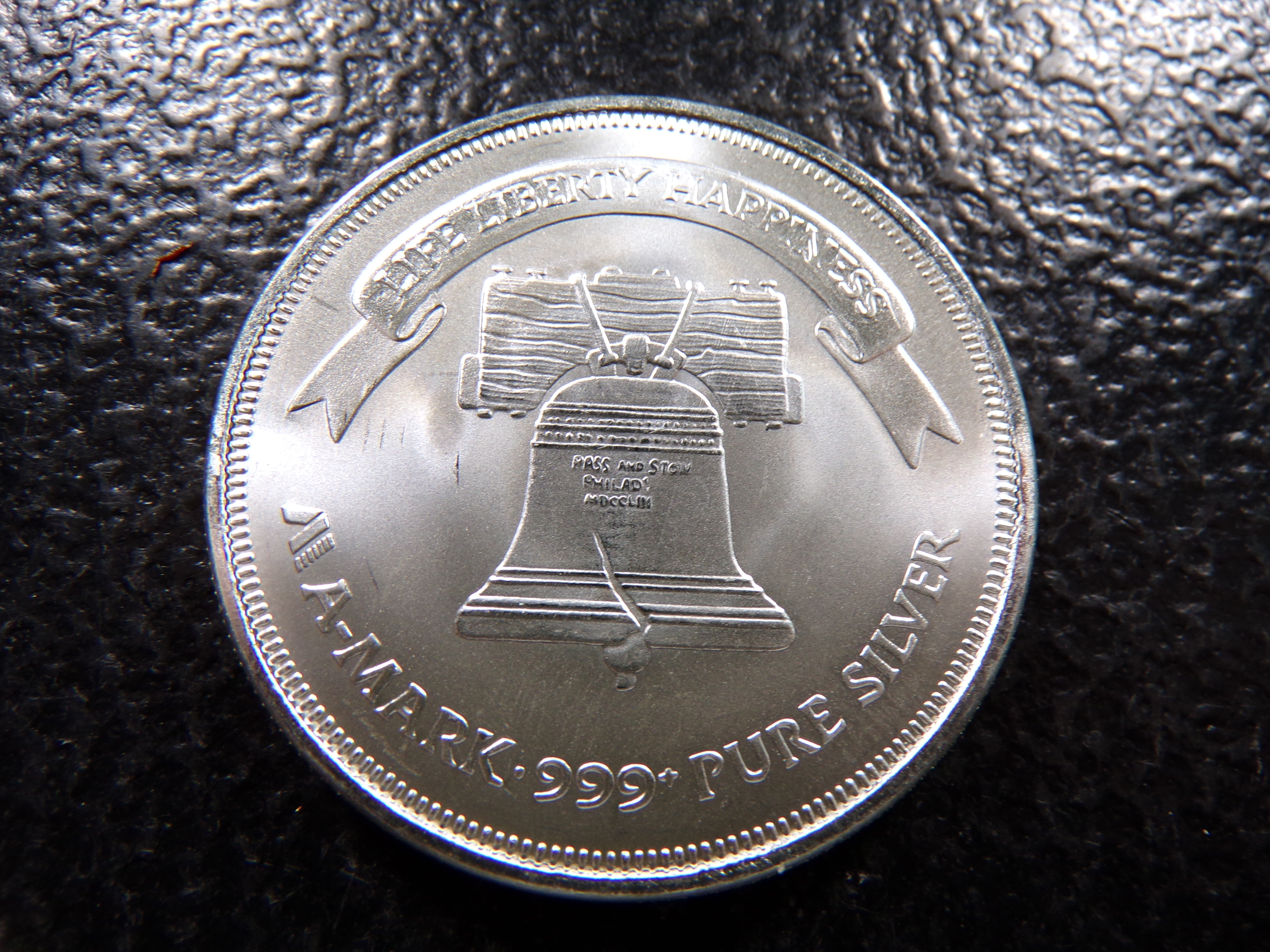 LIBERTY BELL 1 OUNCE 999+ PURE SILVER
