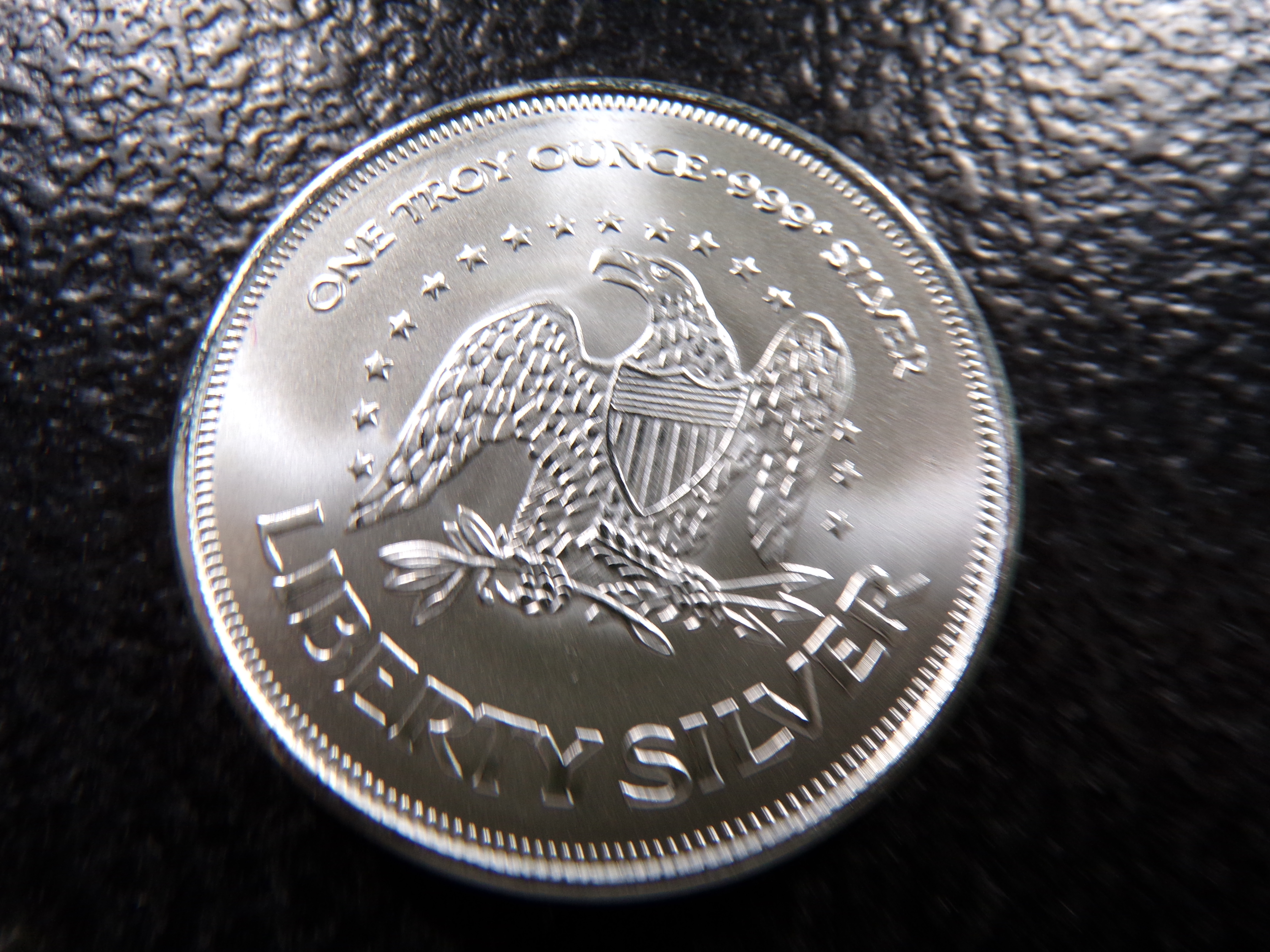 LIBERTY BELL 1 OUNCE 999+ PURE SILVER