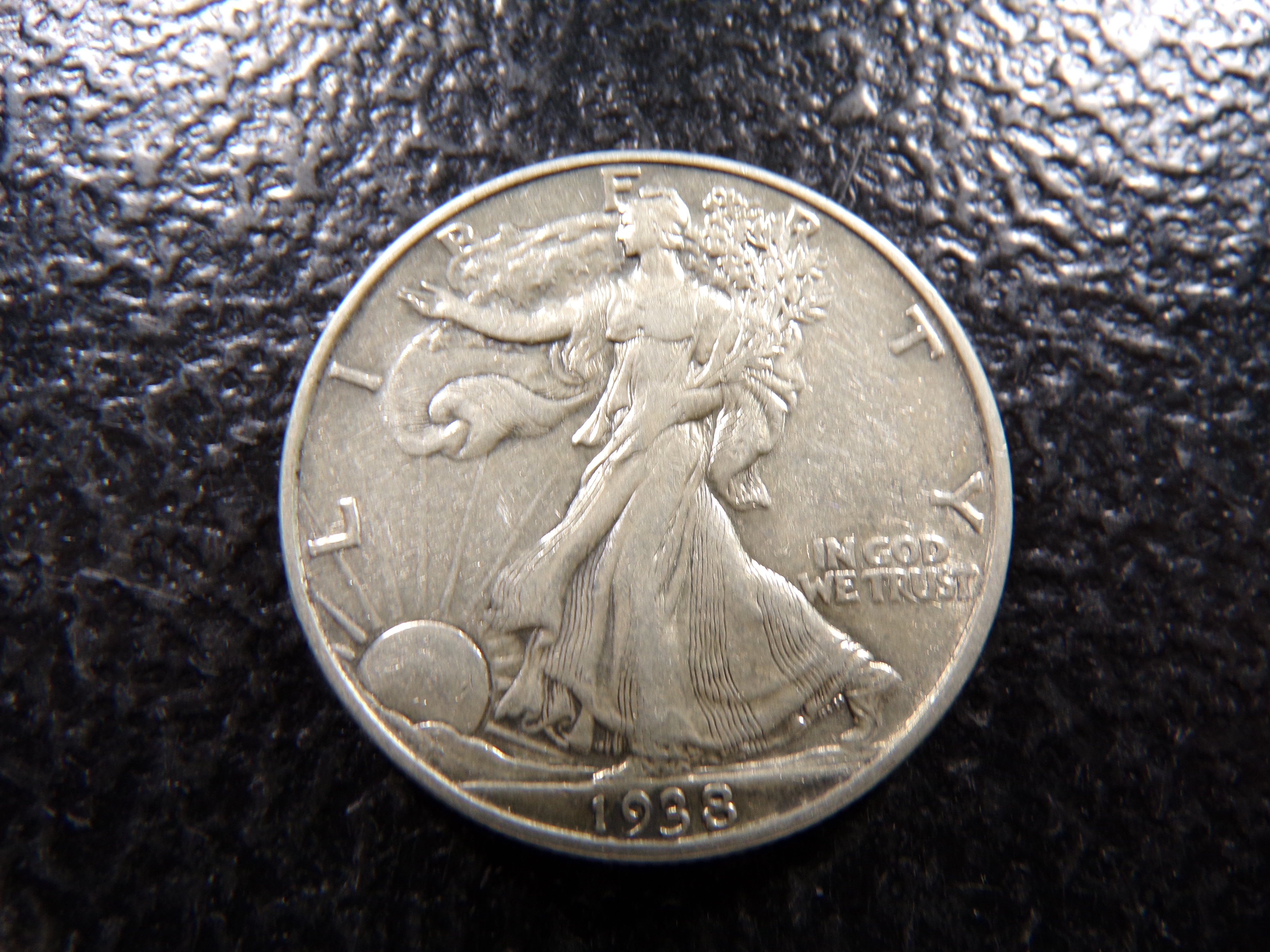 1938 HIGH GRADE WALKING LIBERTY SILVER HALF DOLLAR