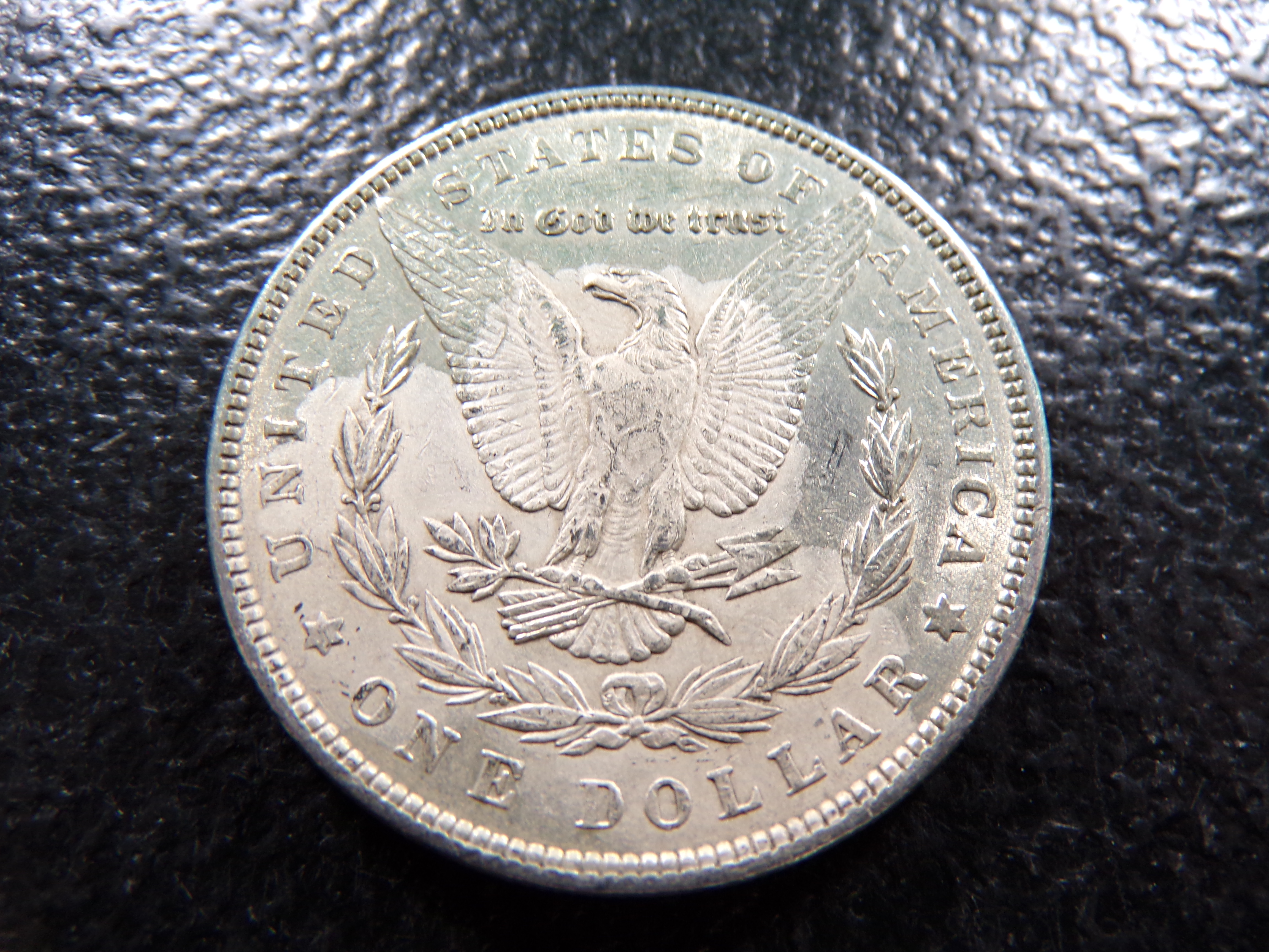 1886 MORGAN SILVER DOLLAR