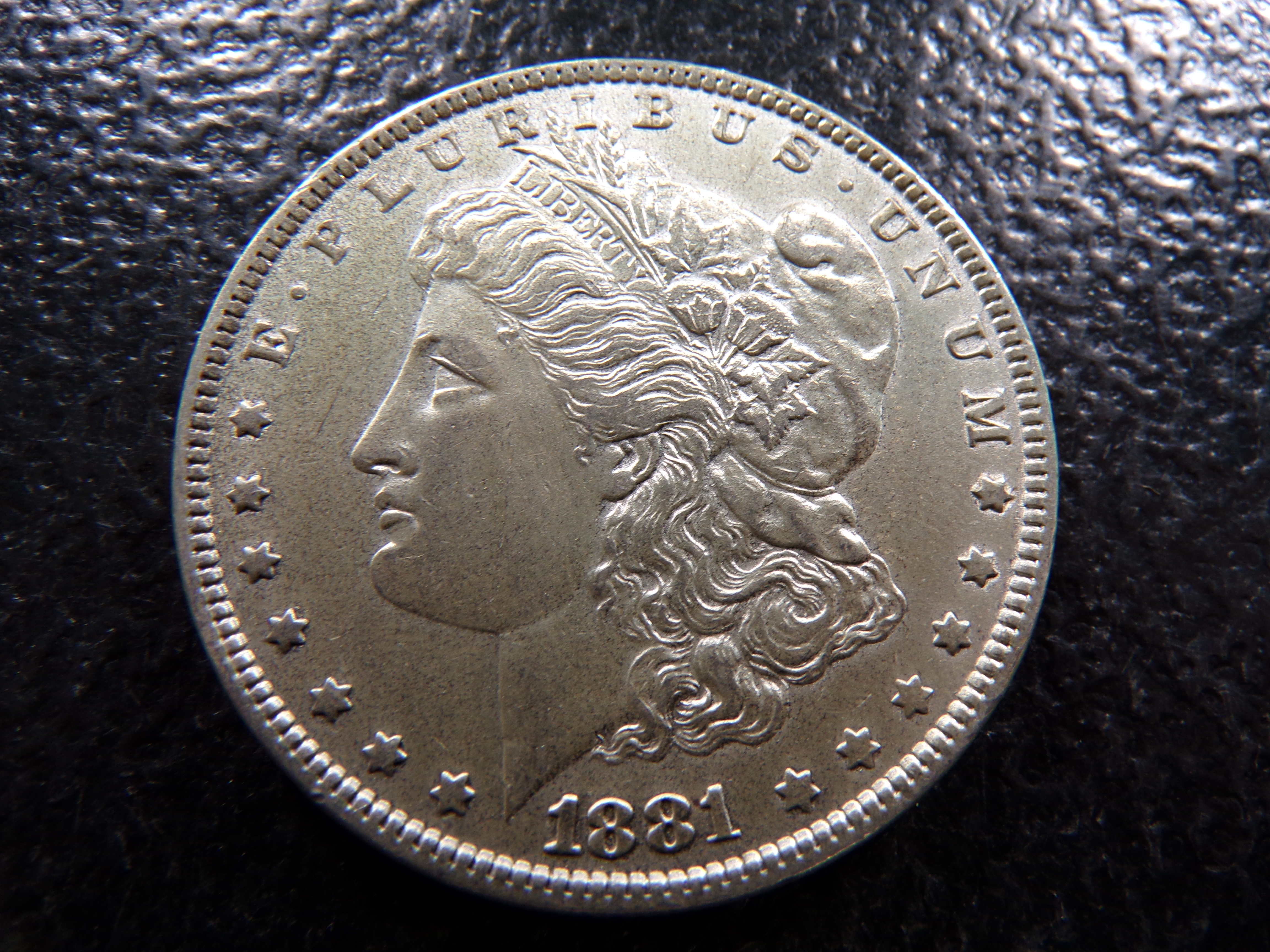 1881 MORGAN SILVER DOLLAR