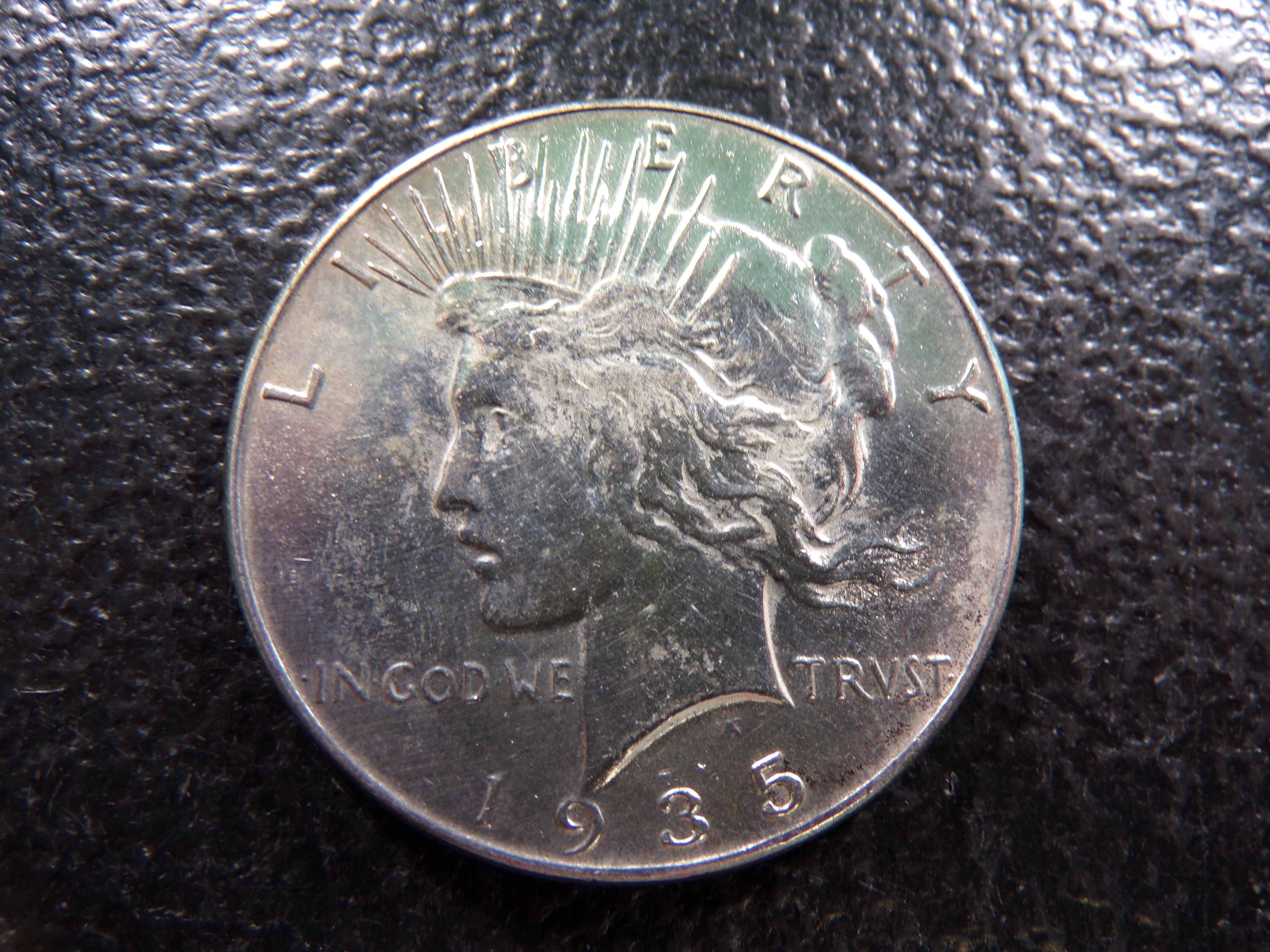 1935 PEACE SILVER DOLLAR