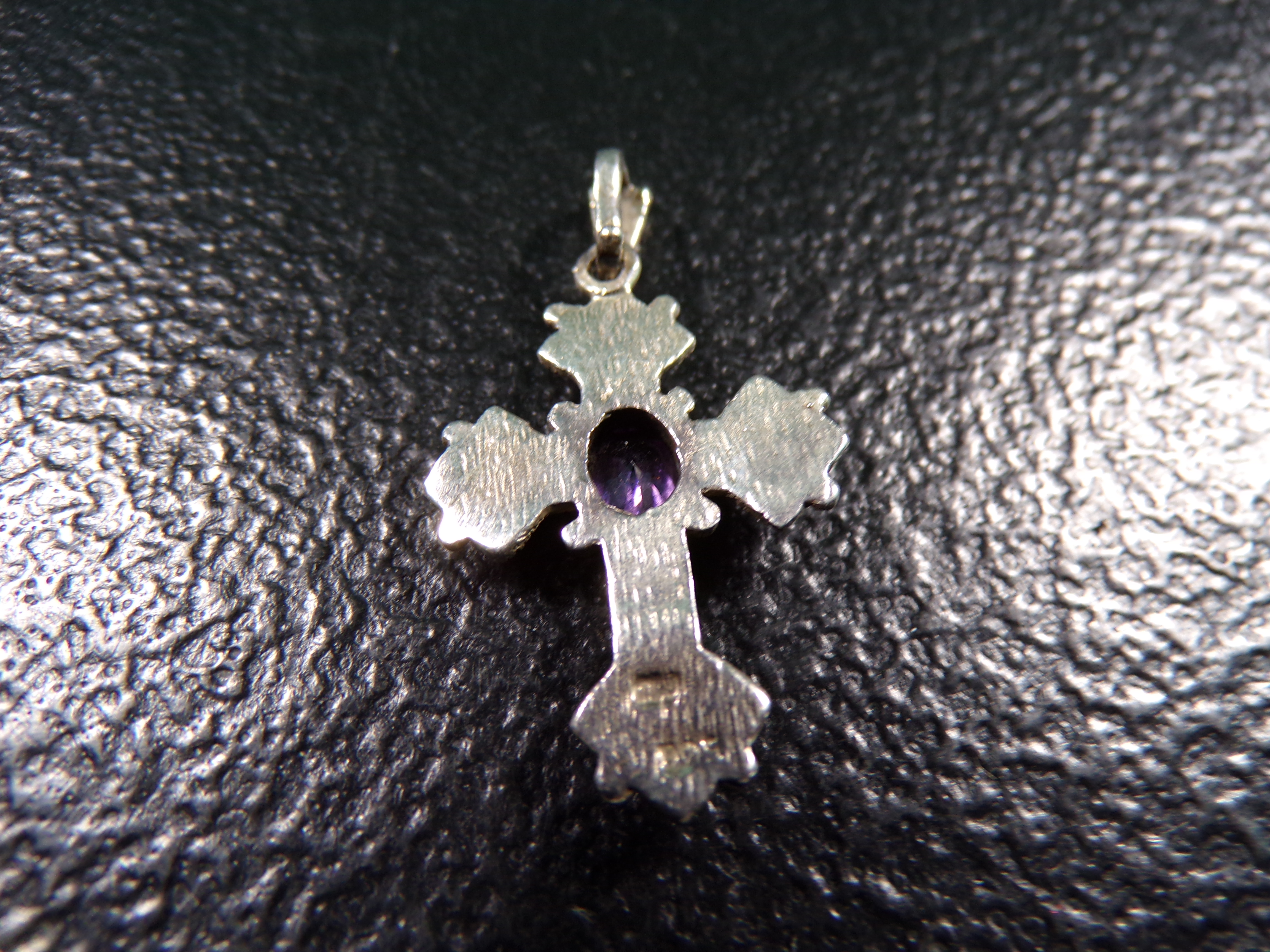.925 SILVER PENDANT CROSS WITH AMETHYST STONE