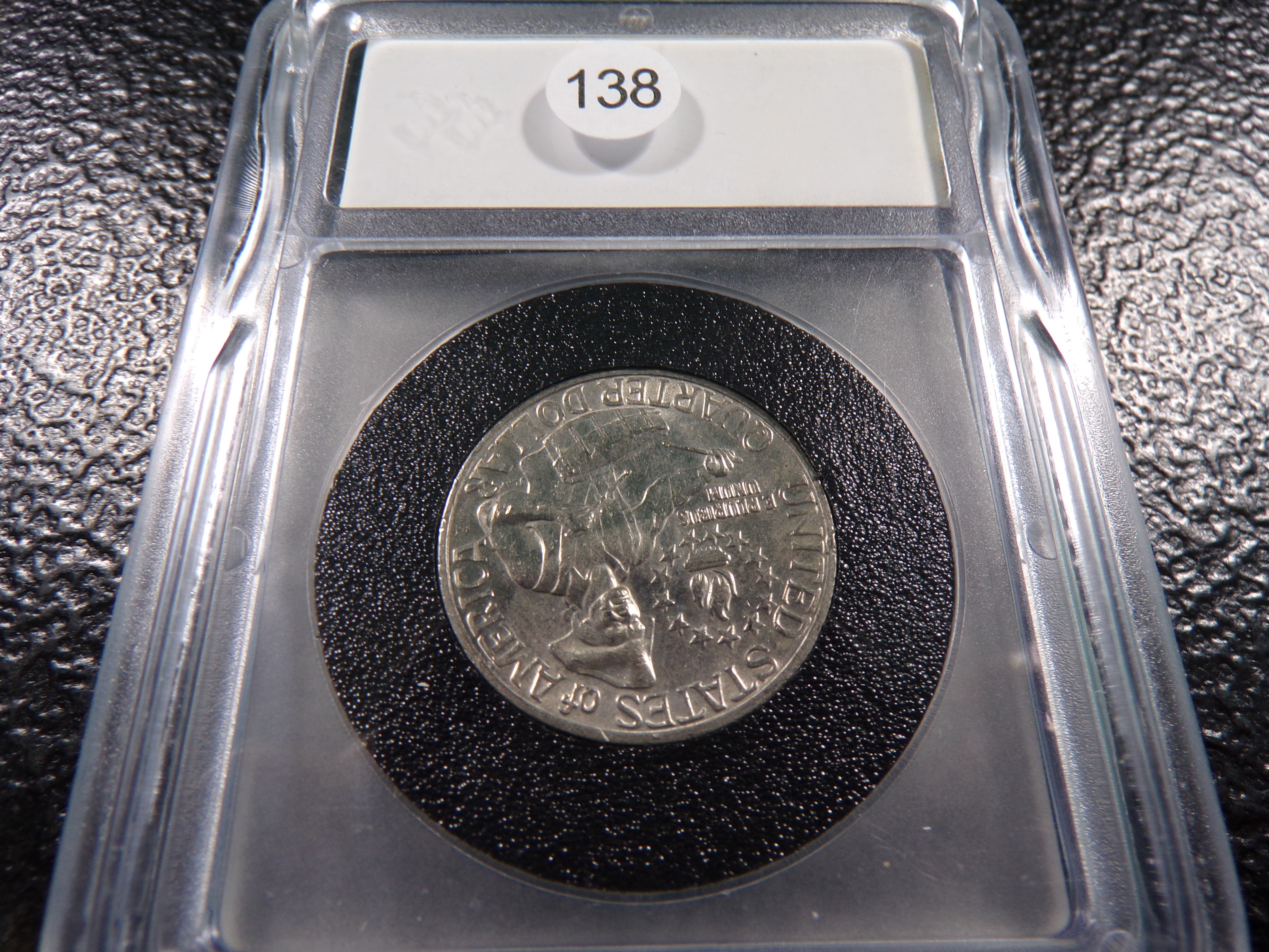 1976 BICENTENNIAL WASHINGTON QUARTER IN REALLY NICE SLAB HOLDER