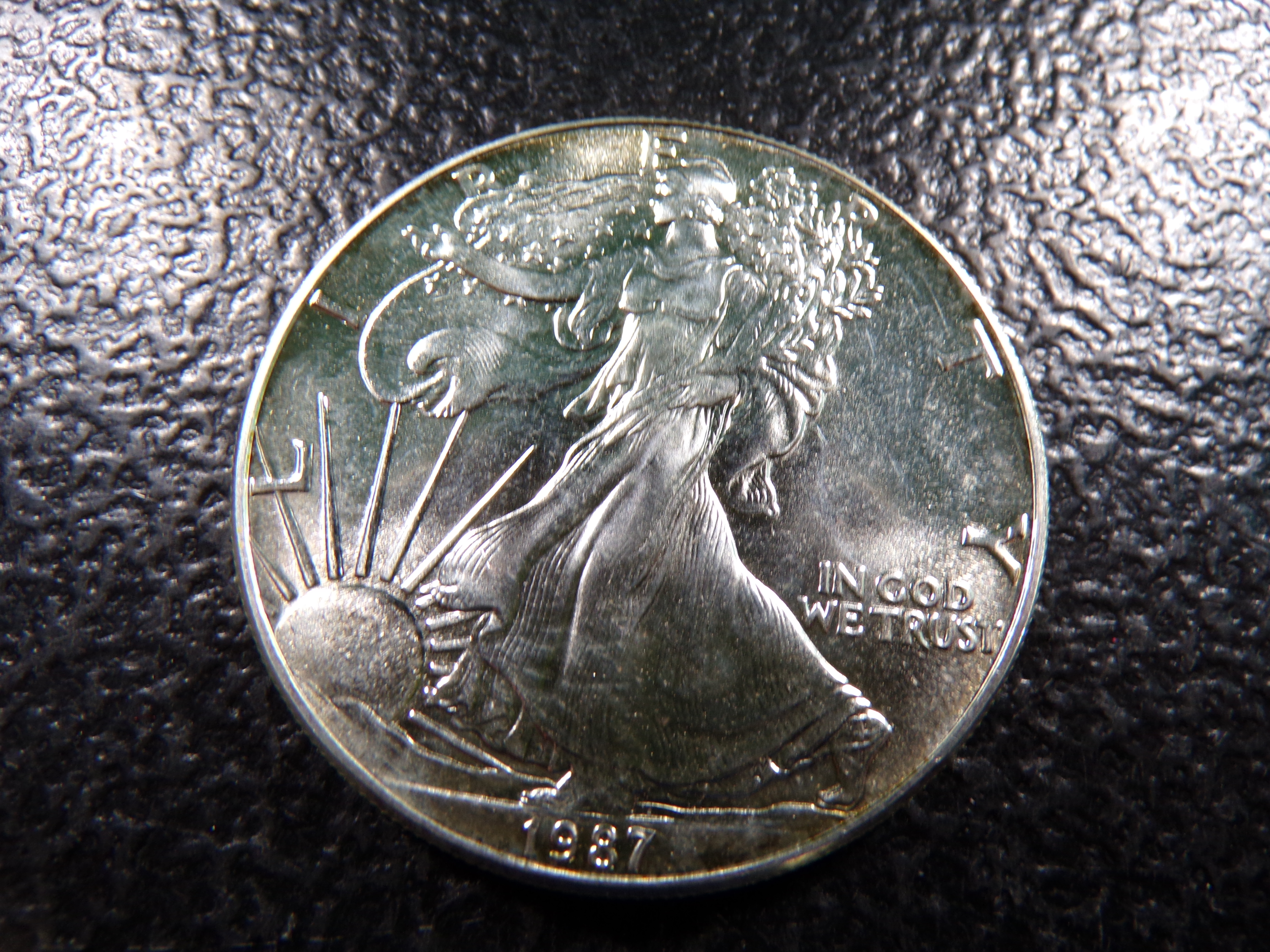 1987 AMERICAN SILVER EAGLE DOLLAR *1 OZ. FINE SILVER