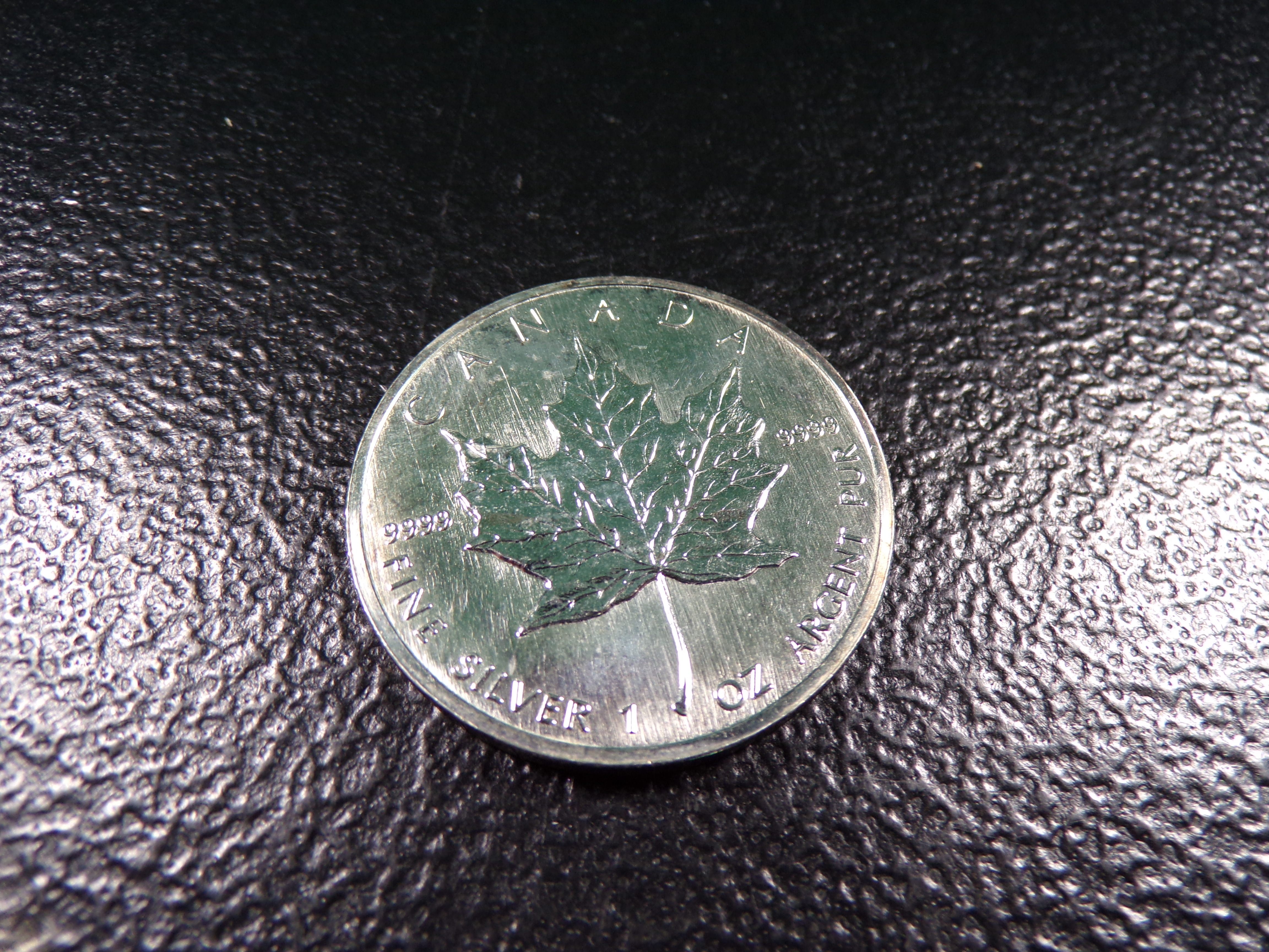 1991 CANADA $5 SILVER MAPLE LEAF *1 OUNCE 9999 FINE SILVER